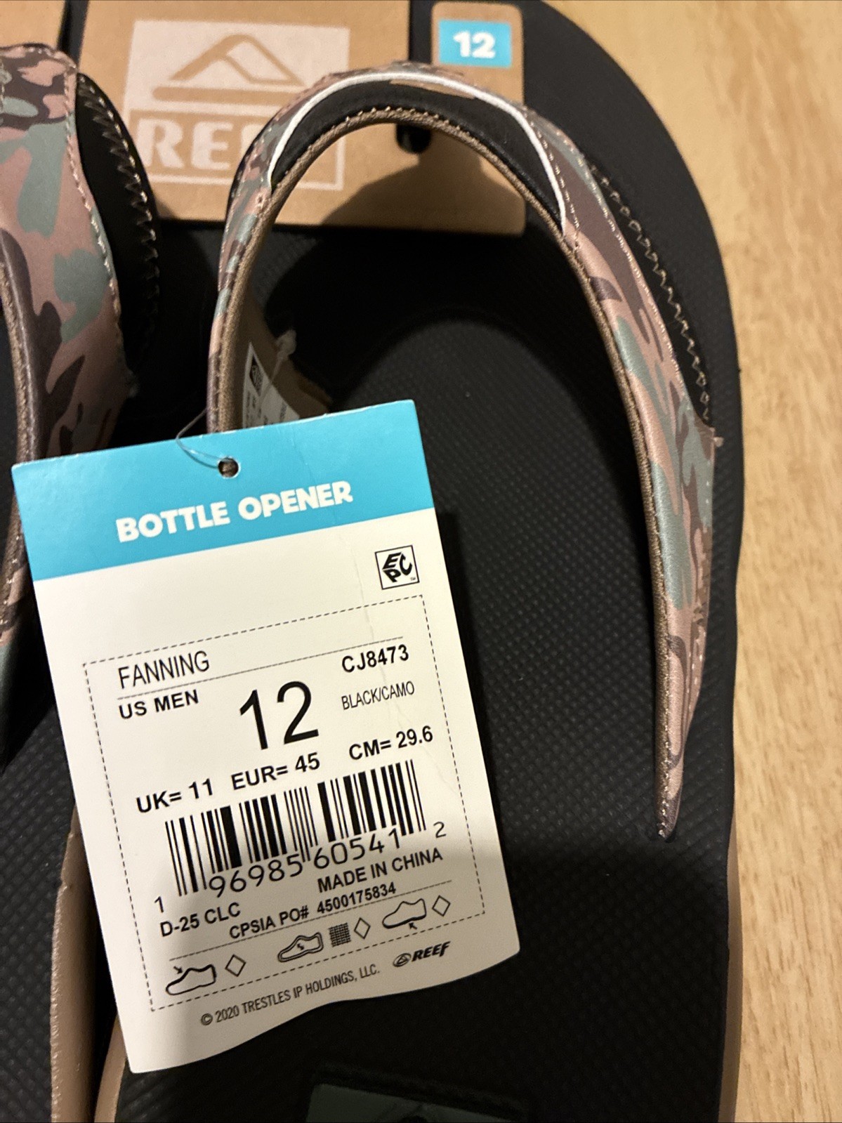 NWT $65 REEF Fanning Men’s Flip-Flop Sandal & Sole Bottle Opener Camo Size 12