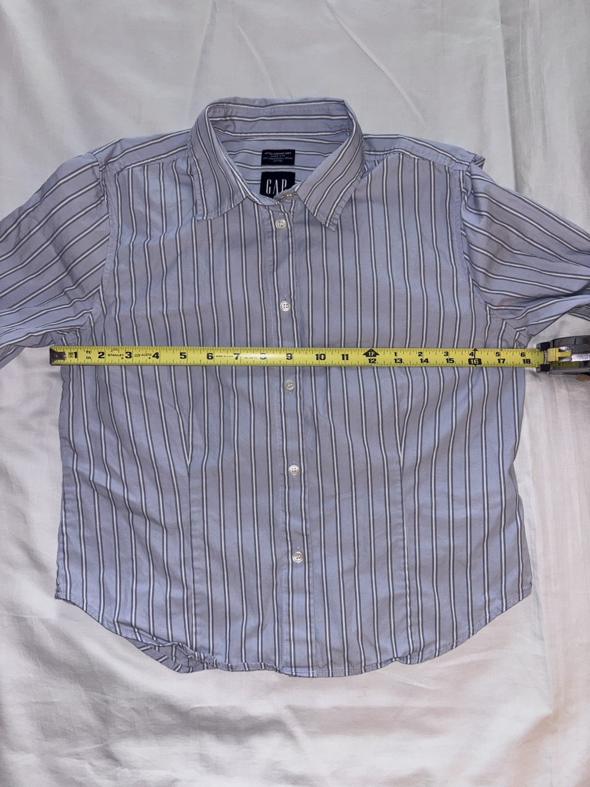 Gap Organic Cotton Fitted Crop Shirt