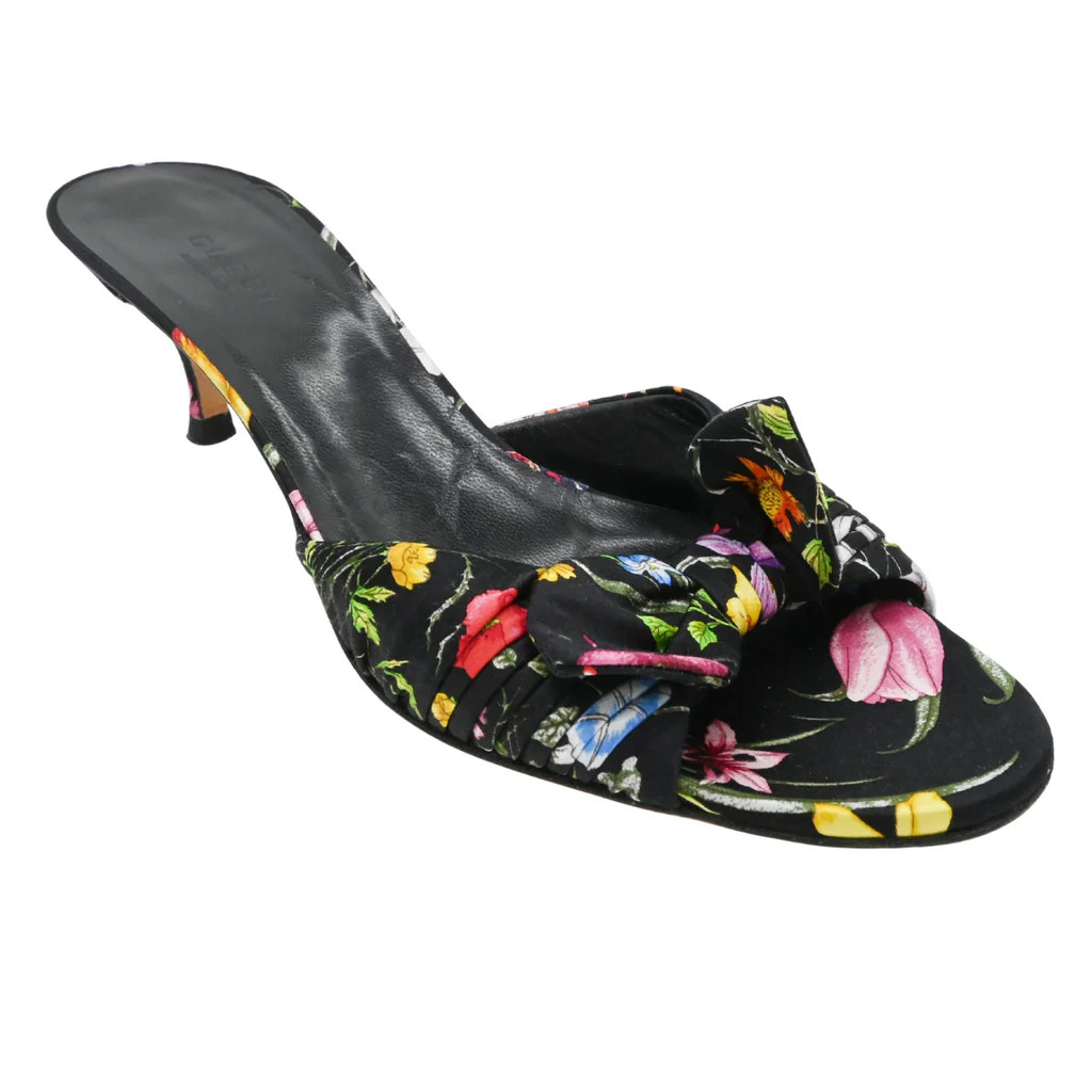 GUCCI | Floral Satin Bow Knot Kitten Heels Size 6.5B