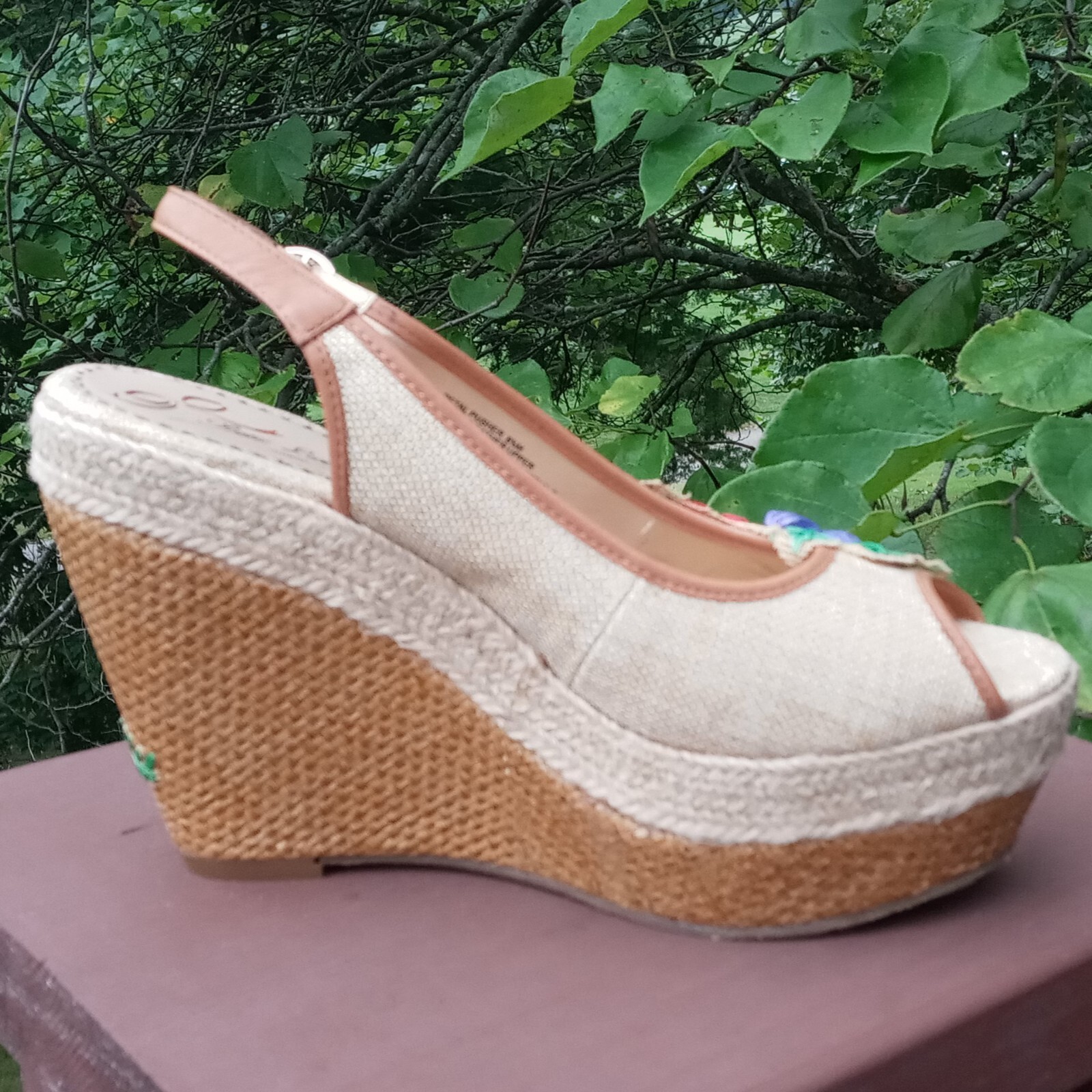 Poetic Licence 8.5 Sandals Natural Petal Pusher Floral Fabric Leather Wedge Shoe