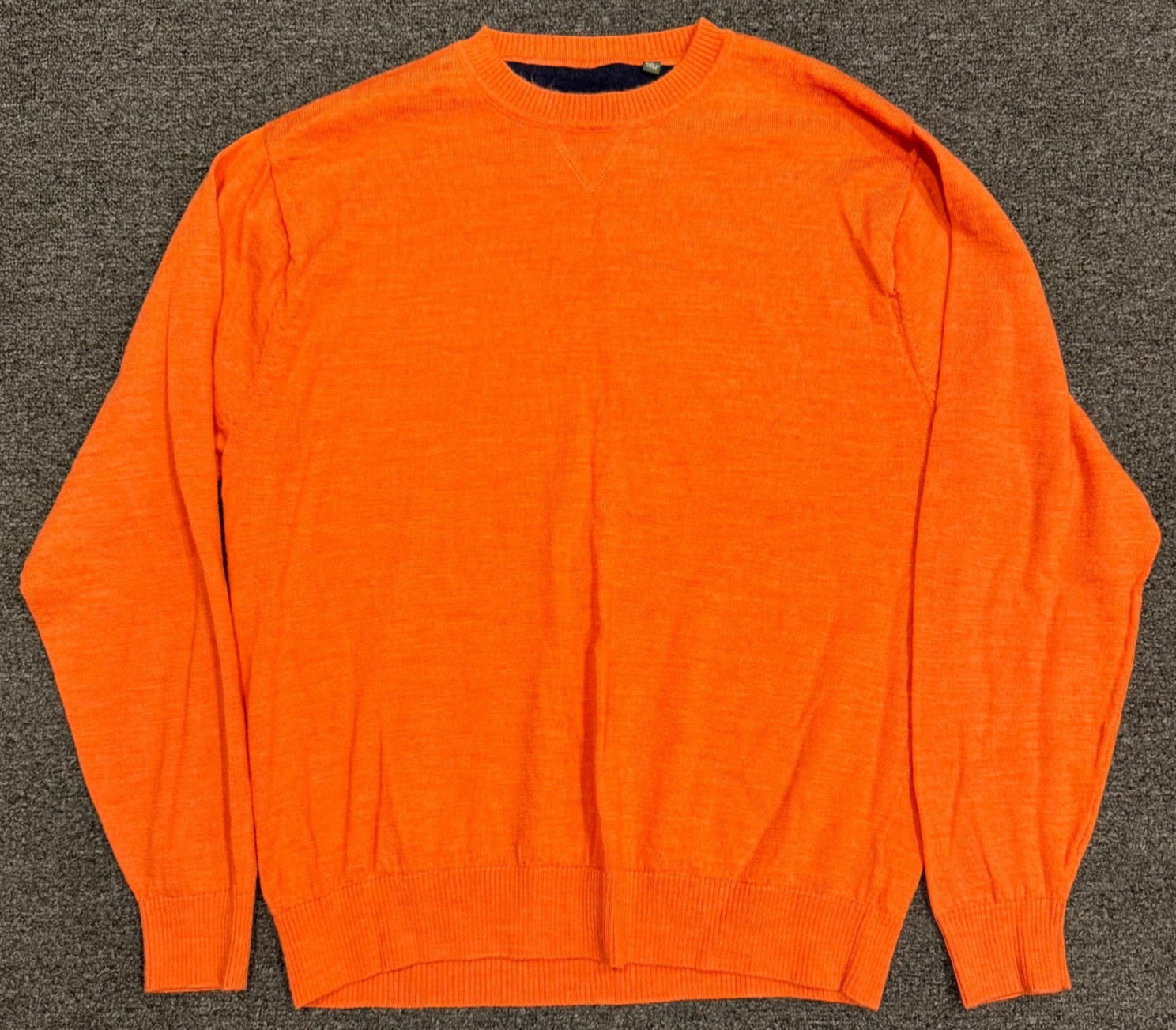 Orvis 100% Merino Wool Men’s Orange Crew Neck Sweater Size L Preppy
