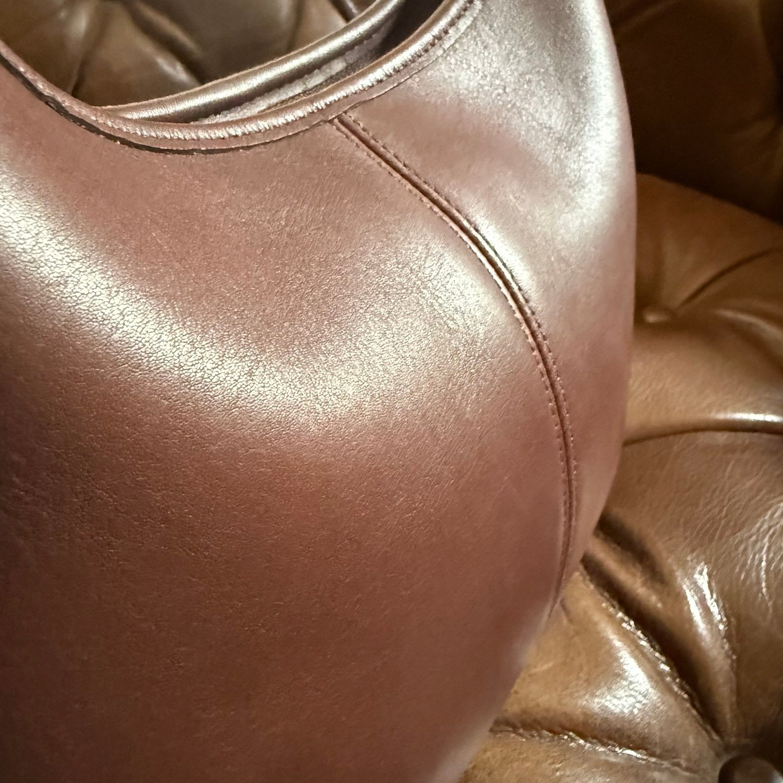 Coach Vintage 1997 Ergo 9025 Mahogany Glovetanned Leather Hobo
