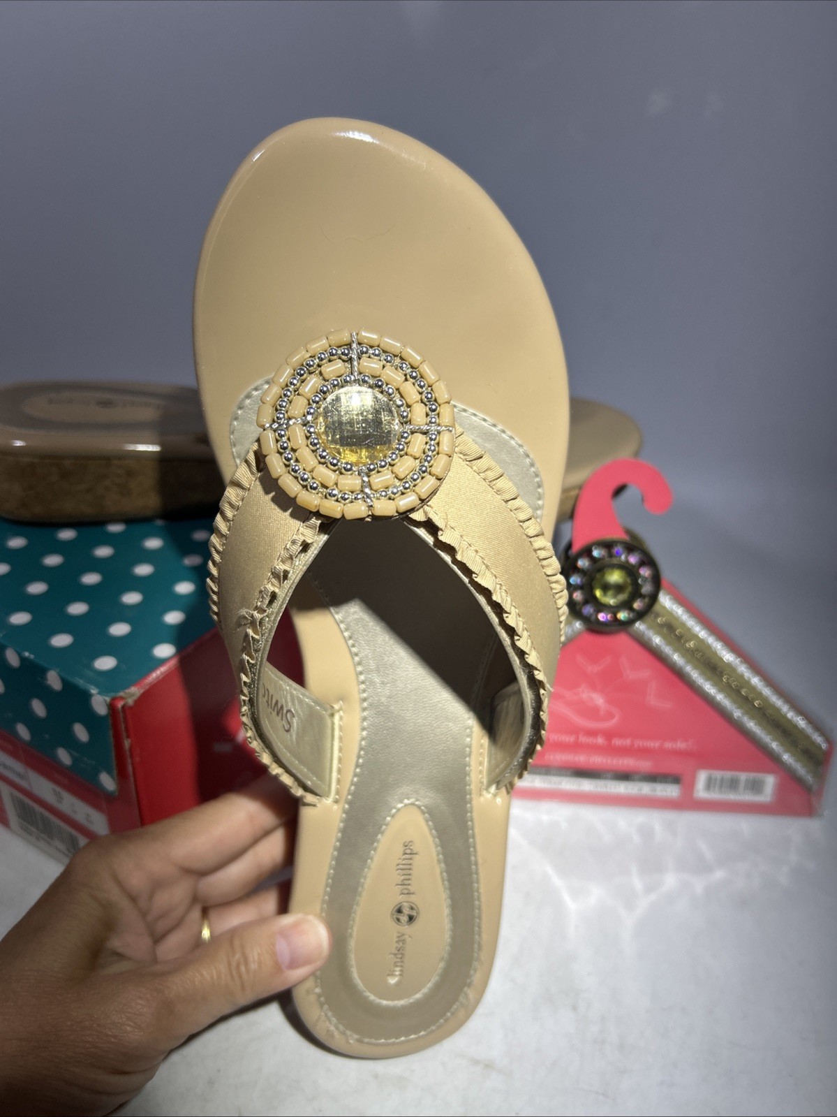 Lindsay Phillips Camel Beige Switchflops Flip Flops W10 NEW STRAP Size 10