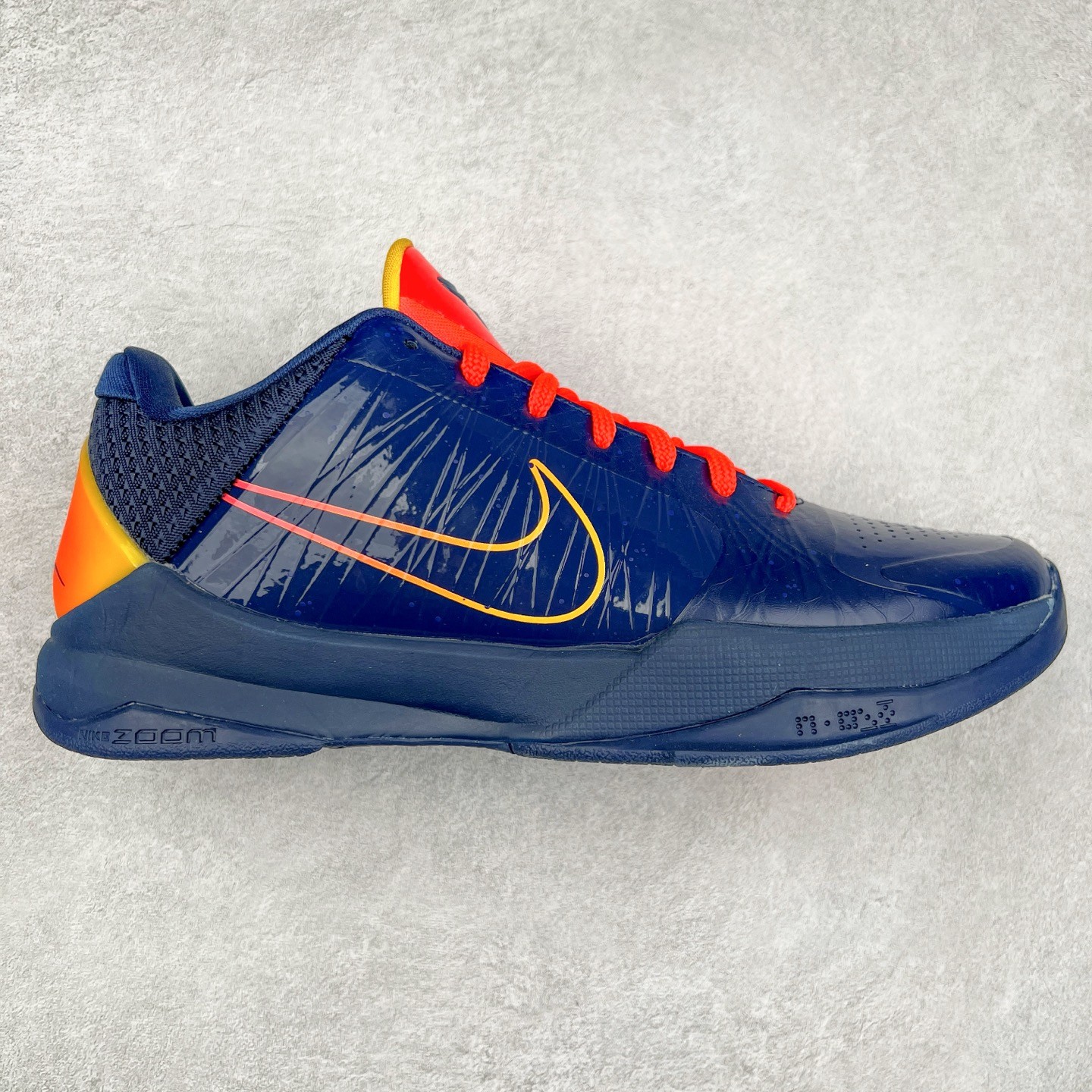 New NK Caitlin Clark x Kobe 5 Protro “Indiana Fever” IM3207-400 Athletic Shoes