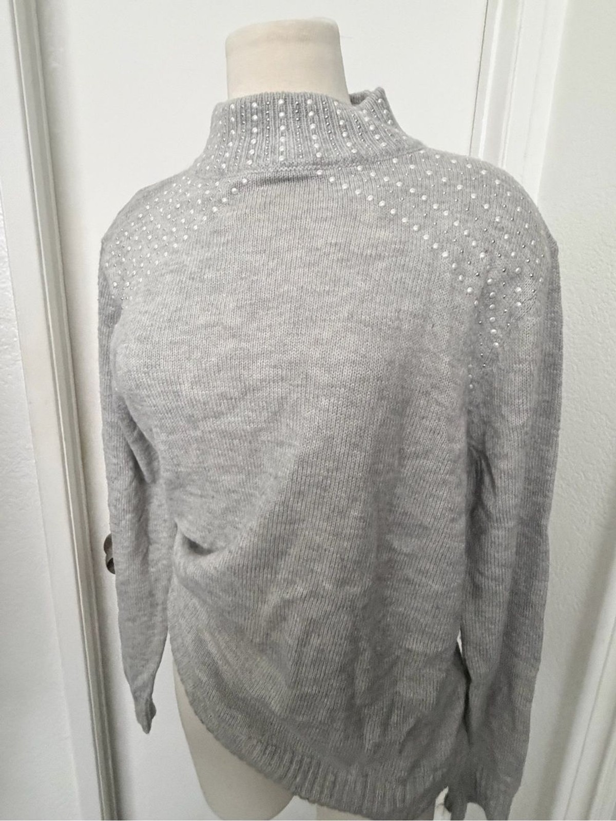 Juicy Couture Light Gray Pearl-Embellished Mock Neck Sweater