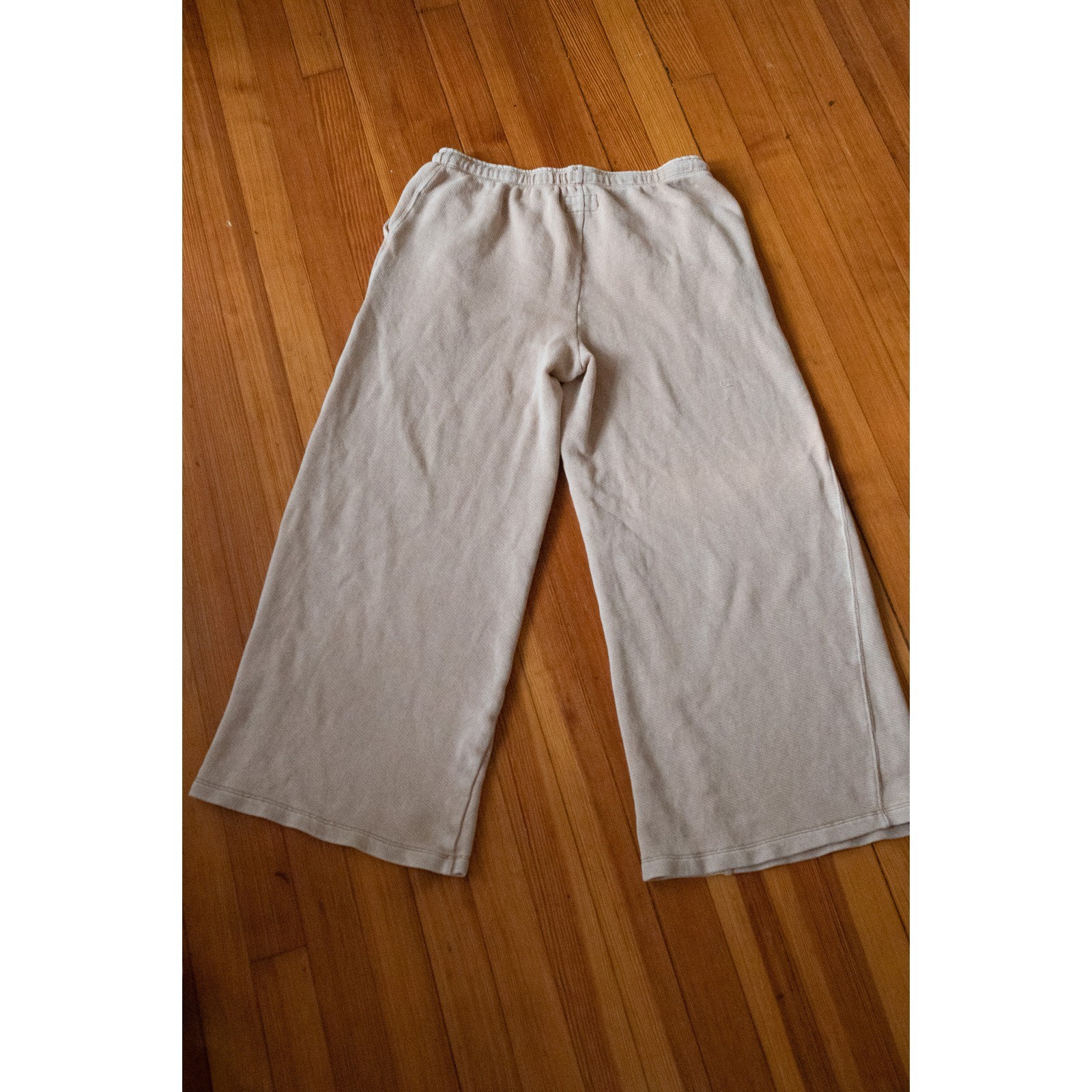 American Eagle Womens Medium Tan Waffle Knit Wide Leg Lounge Pants Cropped Sweat