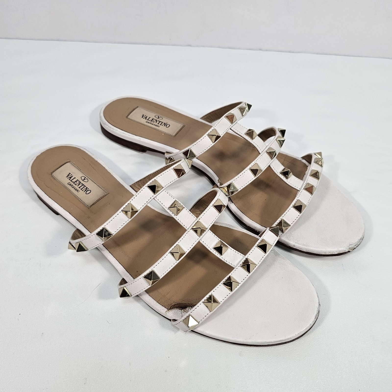 Valentino Garavani Rockstud White Leather Flat Slide Sandals Sz 38.5 US 8.5