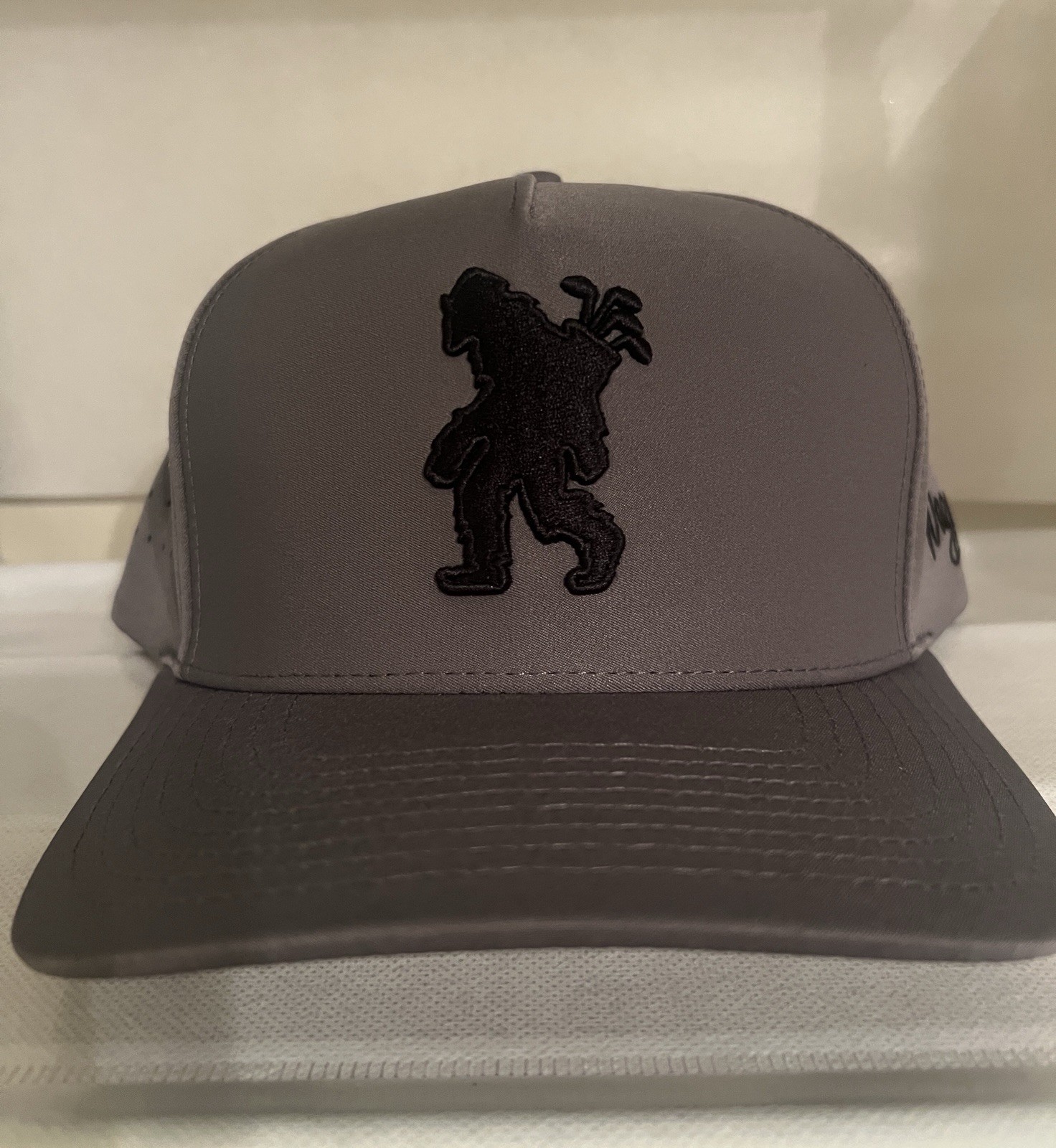 Waggle Golf Snapback Hat Gray Black Performance Rope Cap