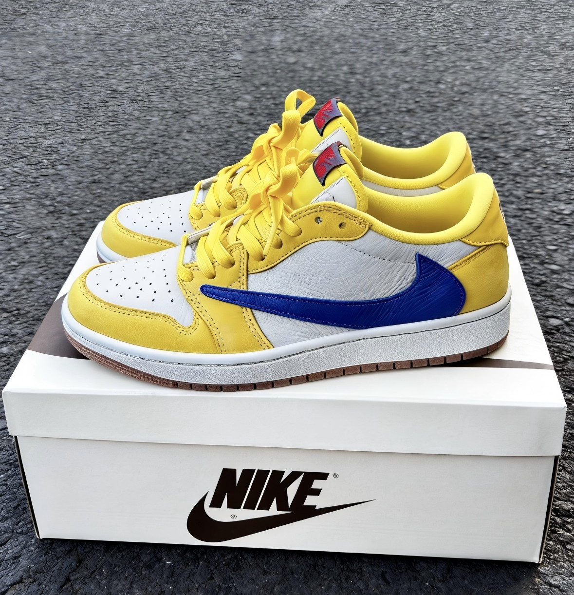 Men’s Travis Scott x Jordan 1 Low OG “Canary Yellow” Sneakers US Size 7-12