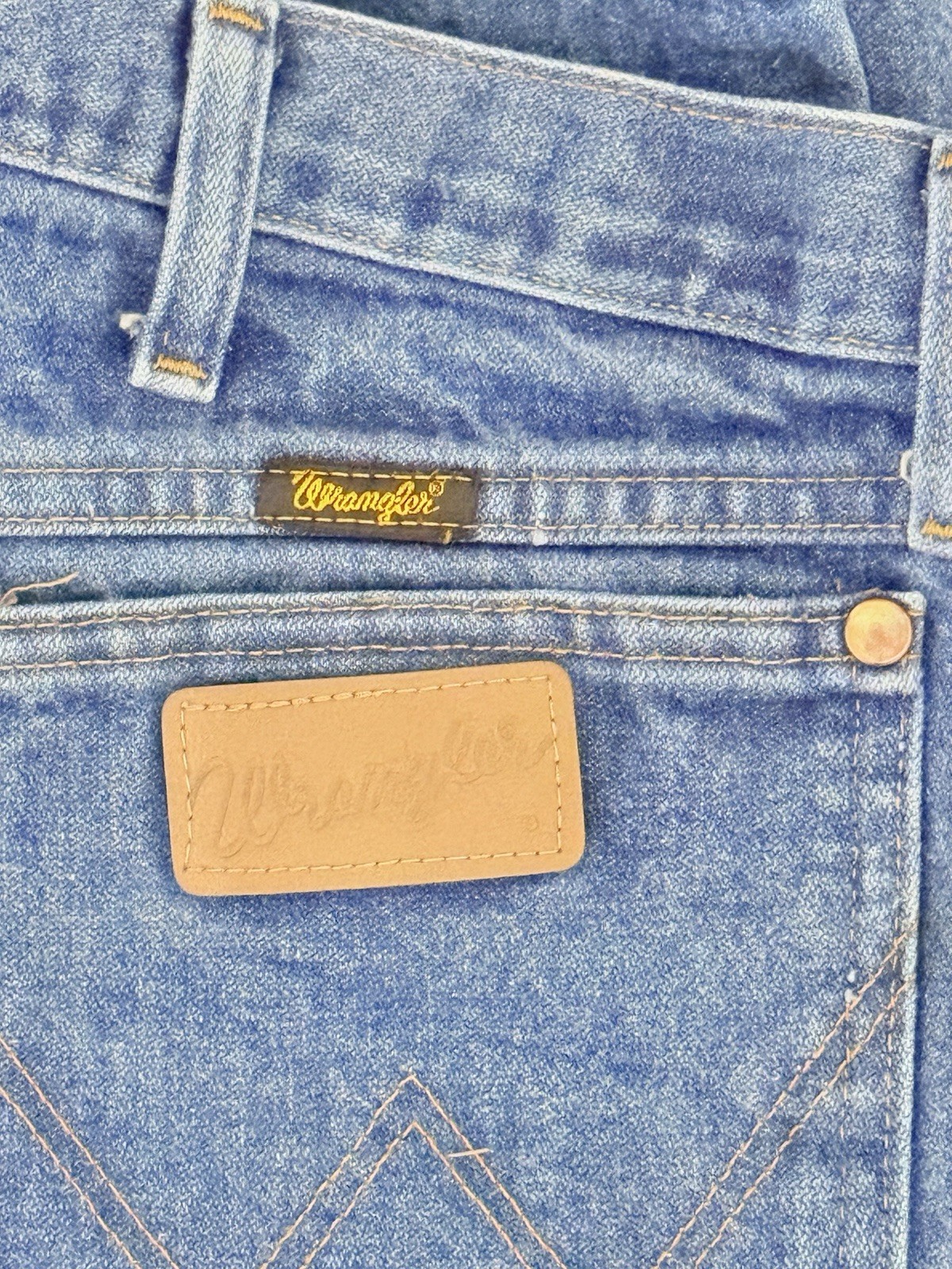 Wrangler Cowboy Cut Men’s Regular Fit Straight Leg READ DESCRIPTION!!!