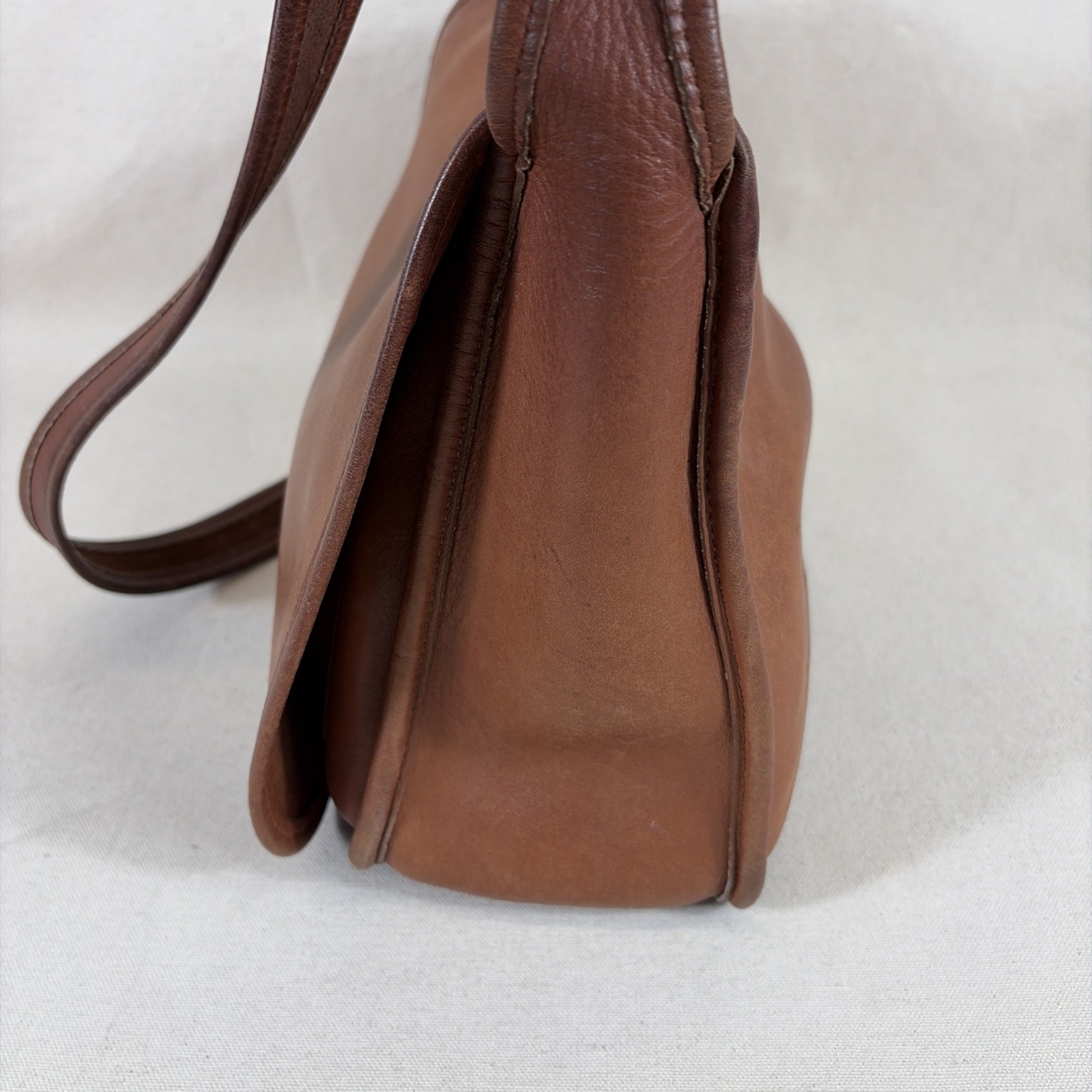Vintage Coach Stewardess Leather Shoulder Saddle Purse Bag 9525 RARE Tan Brown