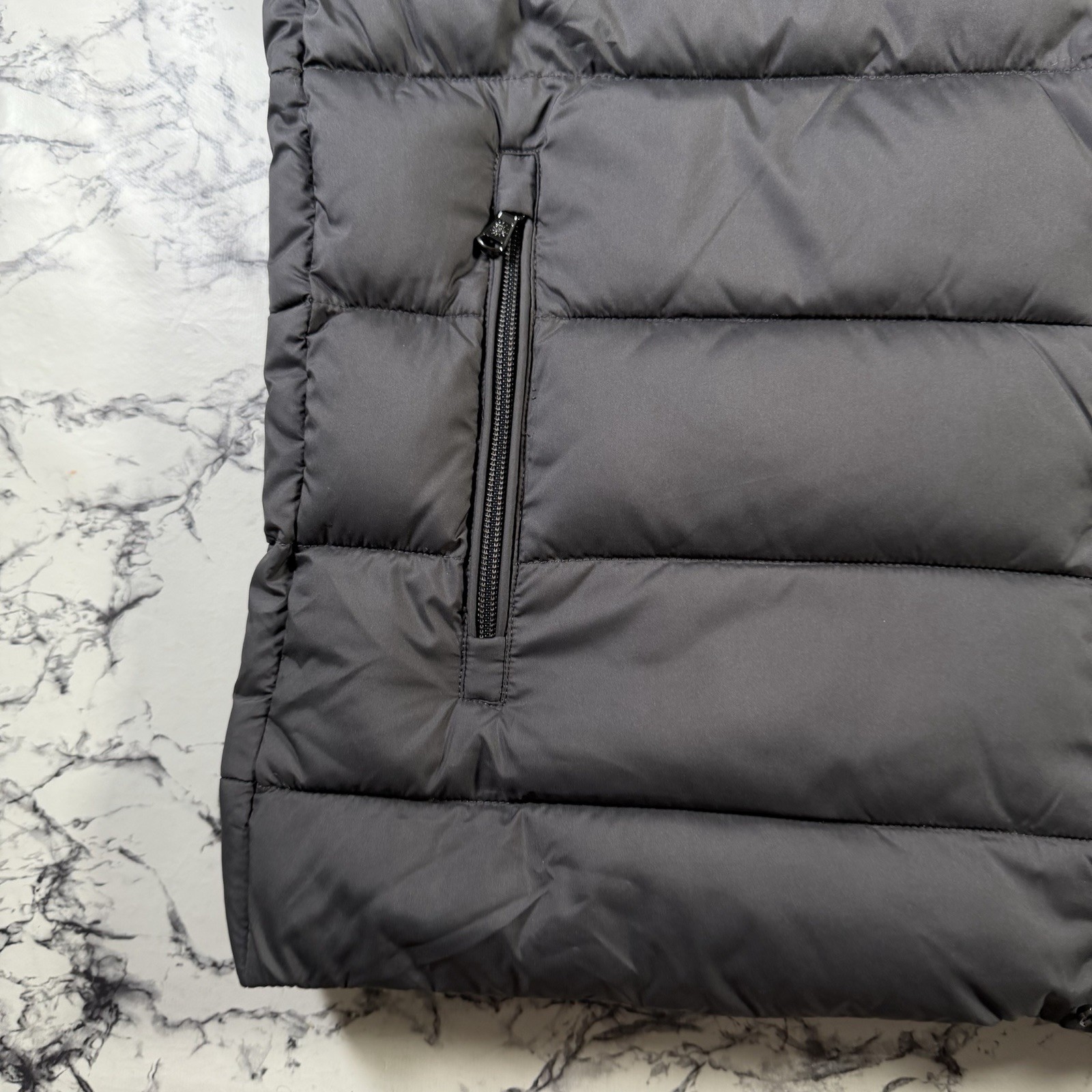 SANDBANKS Mens Charcoal Frontier Hooded Puffer Gilet SIZE 2XL BNWT Authentic