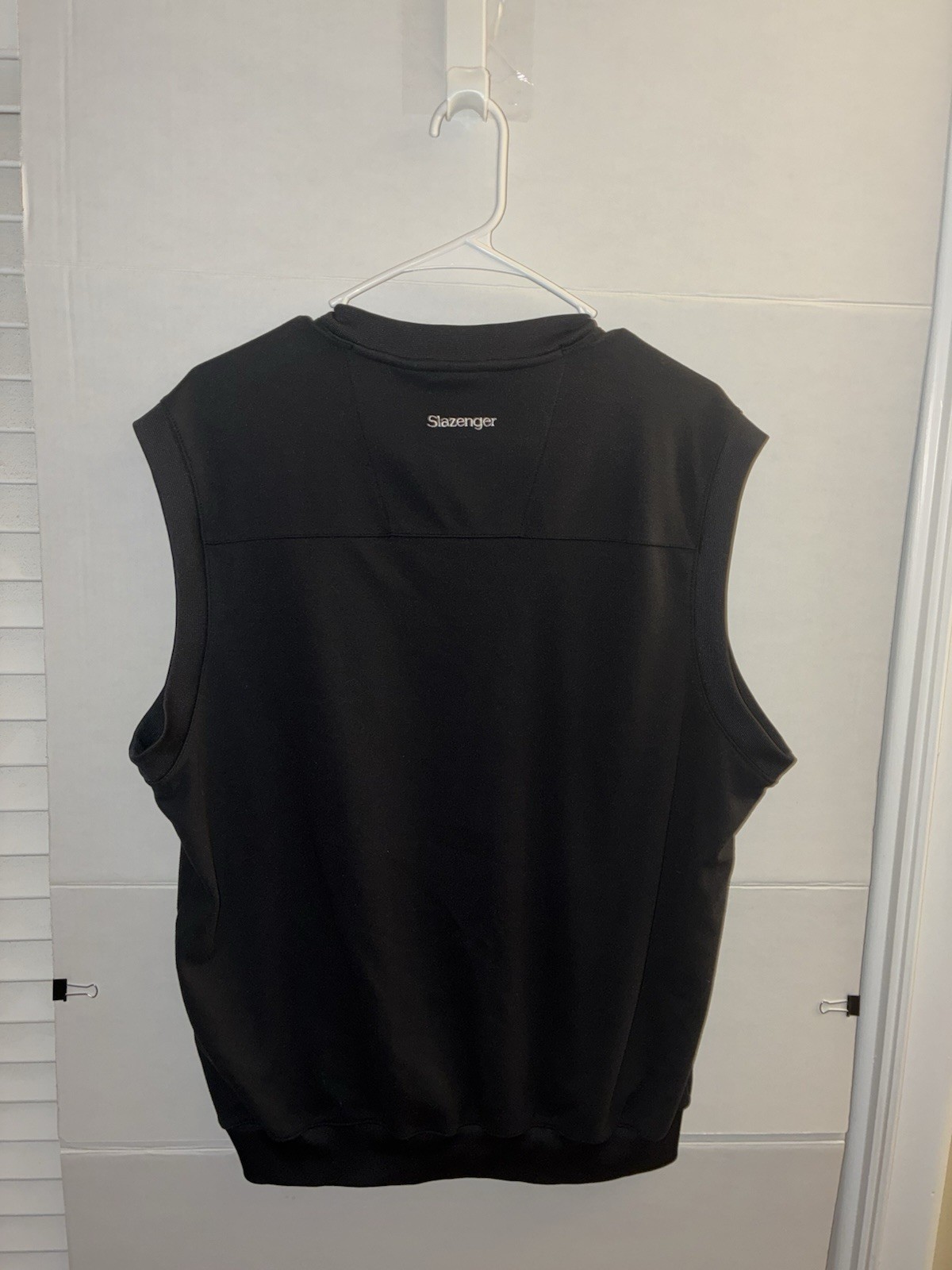 Slazenger Men’s Black V-Neck Sweater Vest Knit Polyester Logo Size M