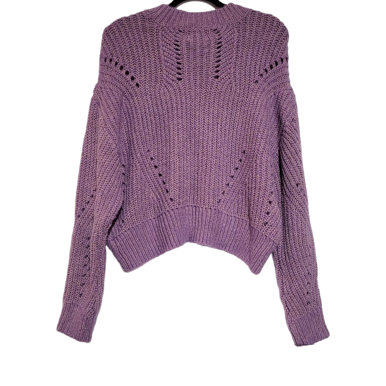 Elizabeth and James Open Stitch Crew Neck Cropped Sweater Purple Women’s Medium