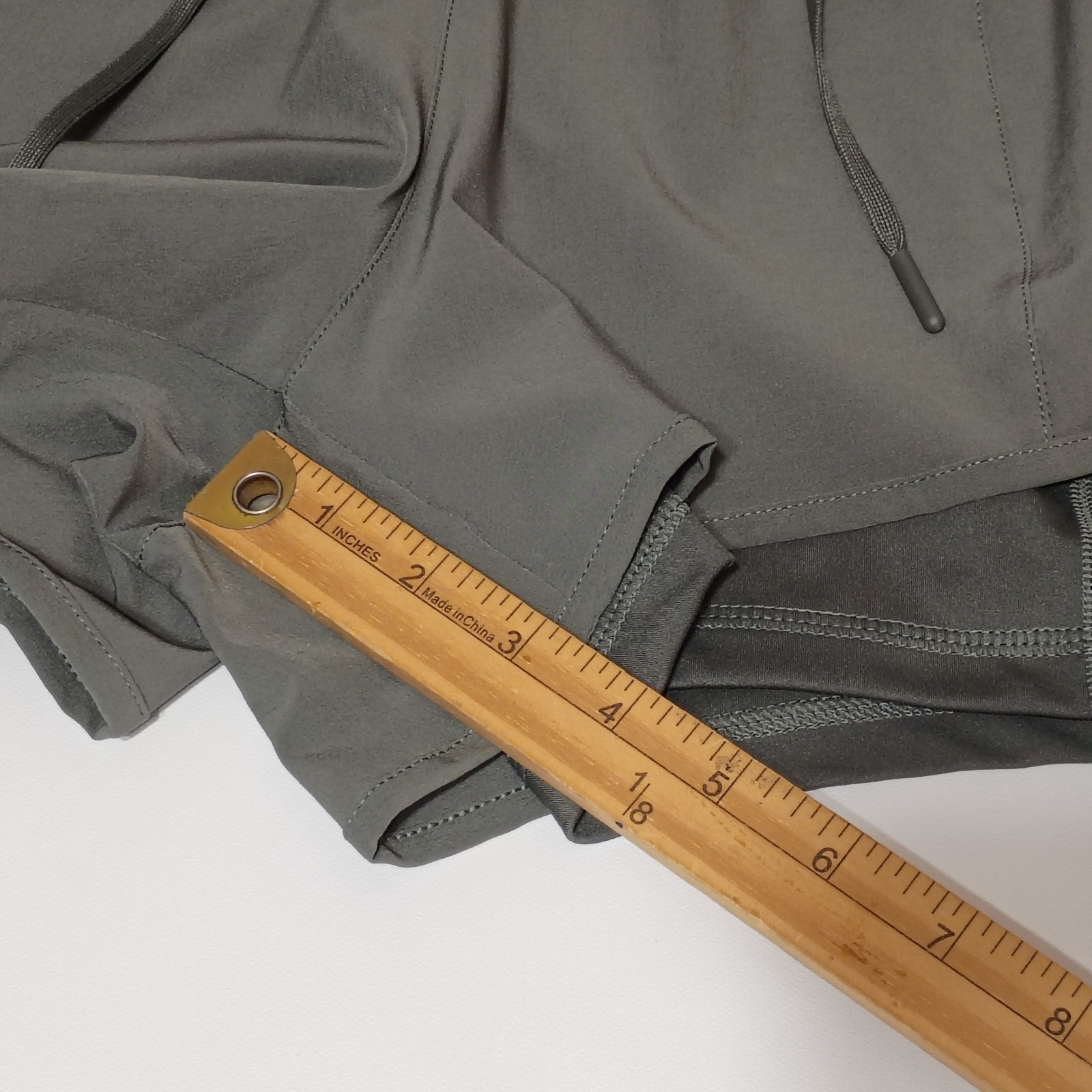 90° Degree by Reflex Lightstreme Alpine 2-in-1 Short Women L Basil Athletic NWT