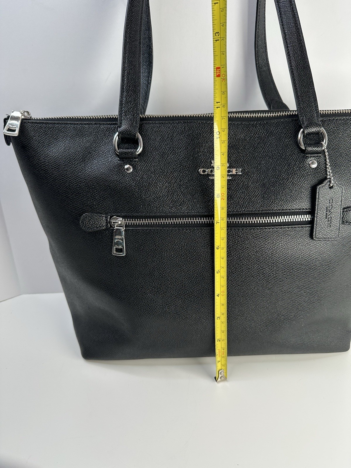 Coach Gallery Tote (F79608) Black Cross Grain Leather Bag – EUC!