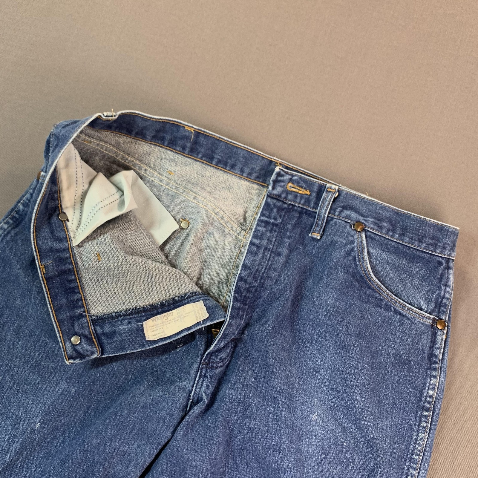 Vintage Wrangler Cowboy Cut Jeans Mens 38×32 Blue Denim 13MWZ USA Workwear