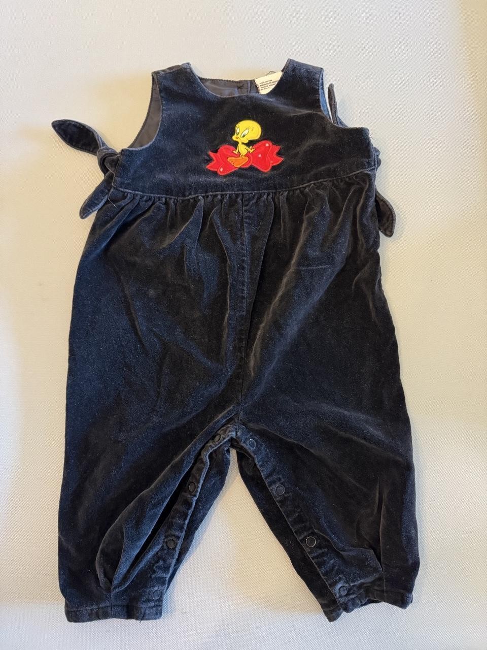 Vintage Warner Bros Tweety Bird velour romper 18 months EUC