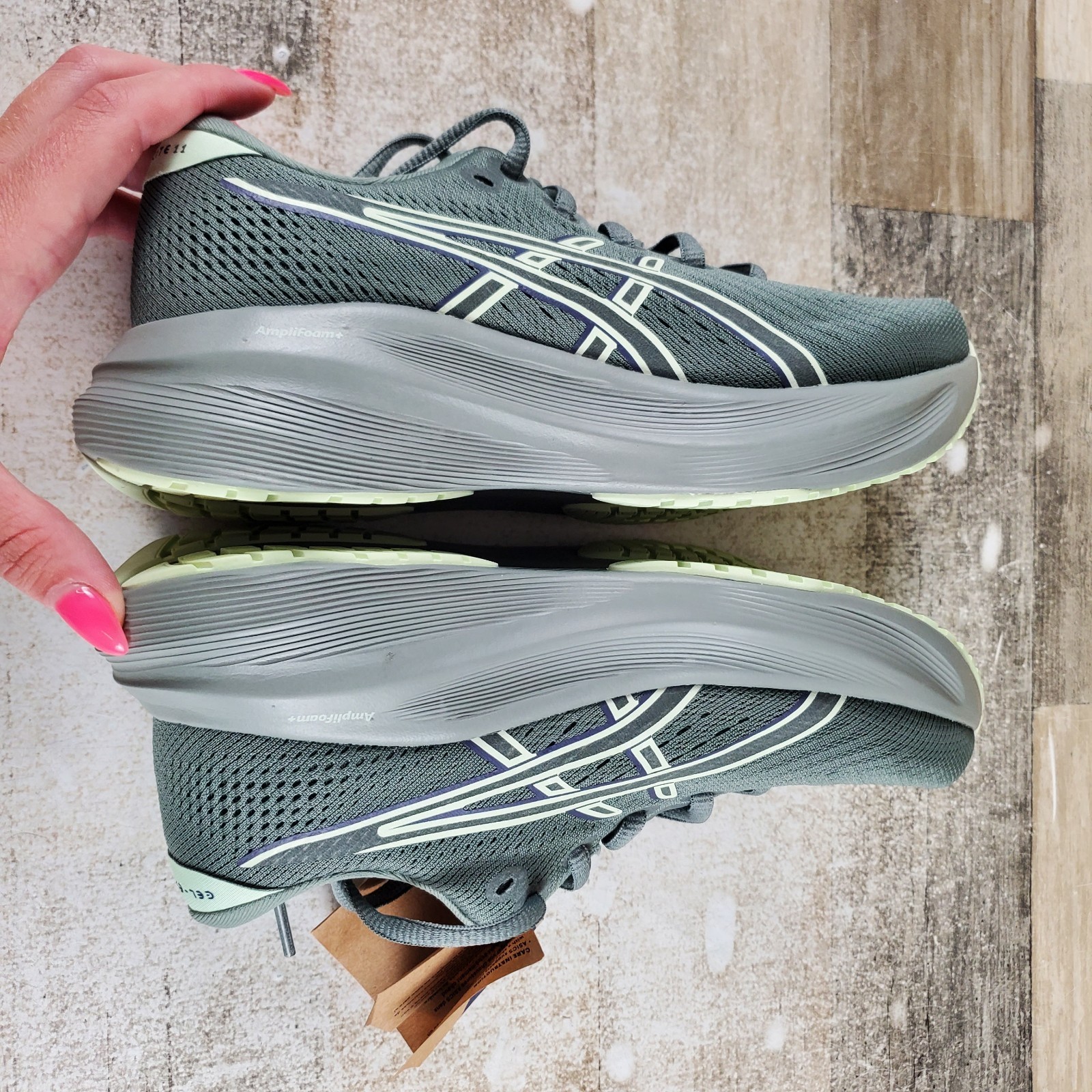 ASICS Gel Excite 11 Womens Shoes Size 5.5 Running Athletic Sneakers