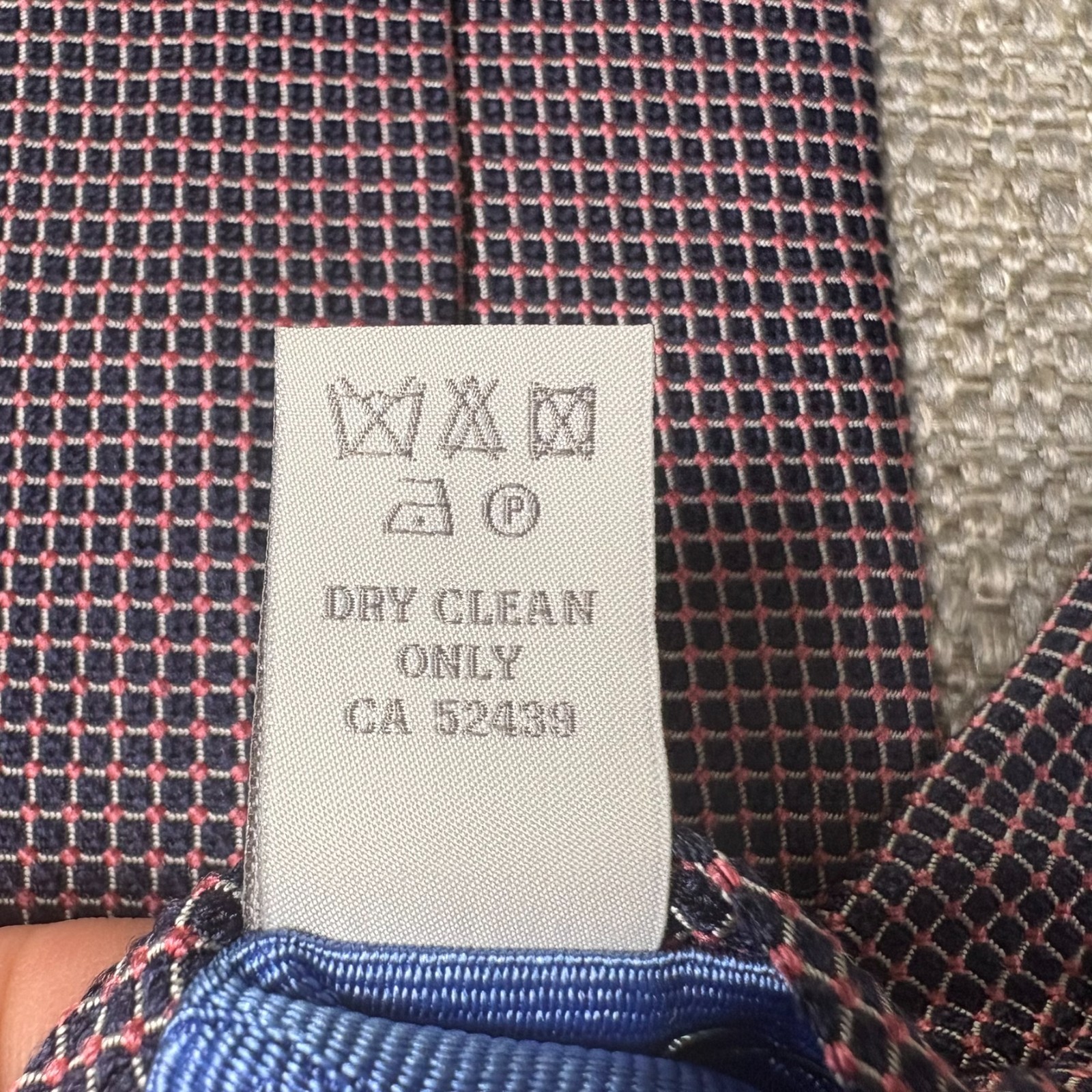 Eton Men’s Tie Black White Pink Necktie 100% Silk 59″ x 3 1/8″ Made in Italy