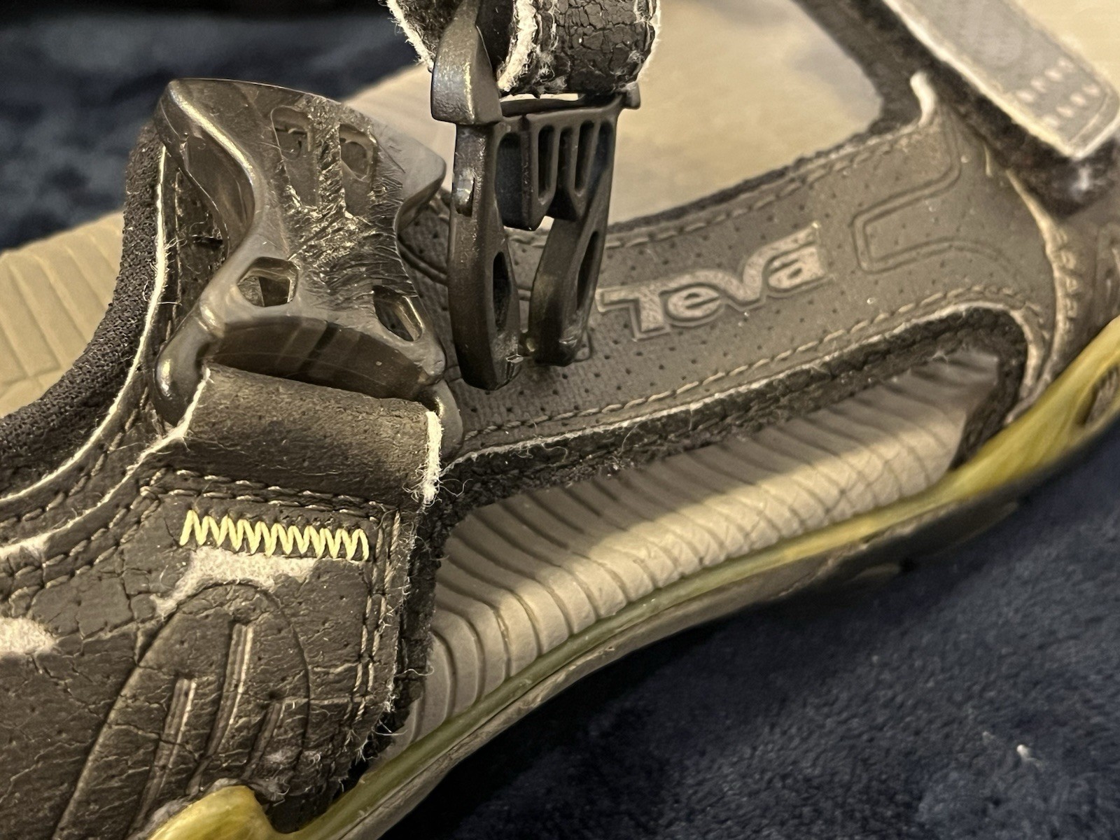 Teva Men Hiking Sandals Adjustable Buckle & Strap Outdoor Size N/A~12 or 13