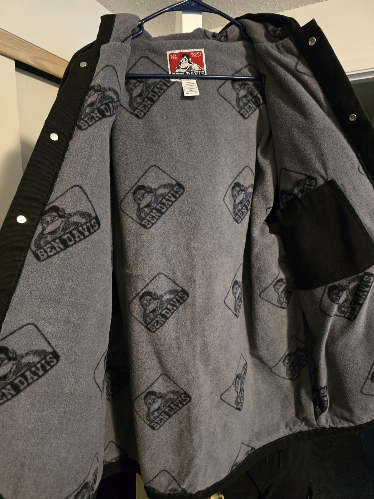 Ben Davis Men’s Black Hooded Lined Denim Jacket w/ Pockets Button Front XL