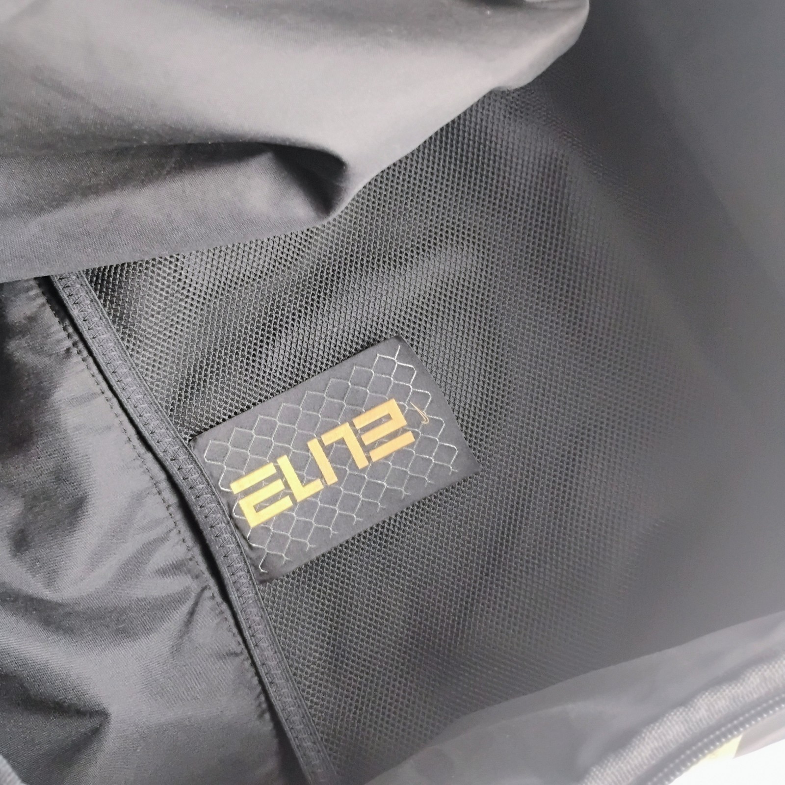 Nike Elite Pro 32L Basketball Backpack – Black/Gold