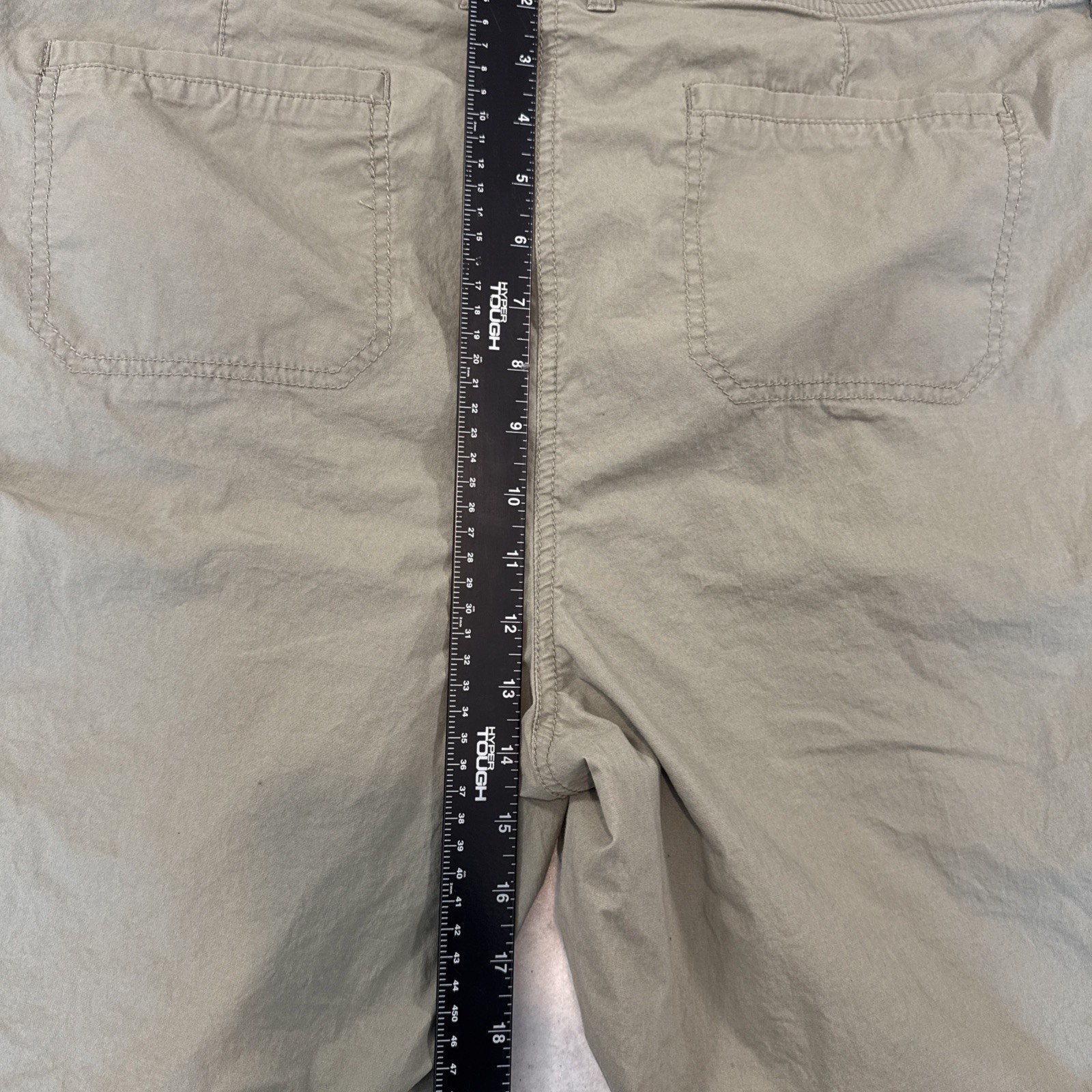 Chicos Womens Shorts 3.5 18 Olive Green Cargo Buttoned Hem Casual Utility