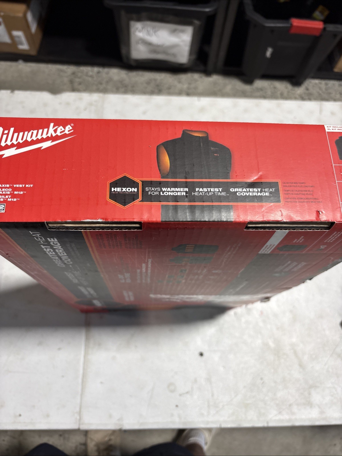 Milwaukee Men’s XL M12 Heated Vest Kit (M300B-21XL)