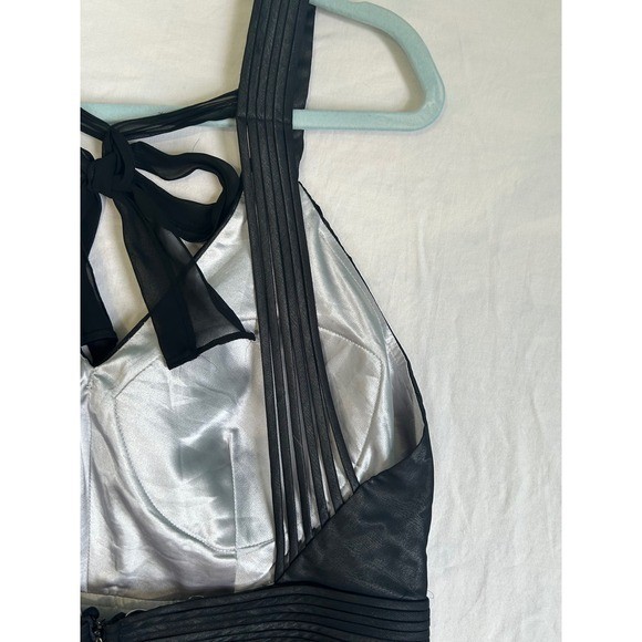 Sangria Black Pleated Chiffon Metallic Cocktail Dress Braided T-Back Size 10