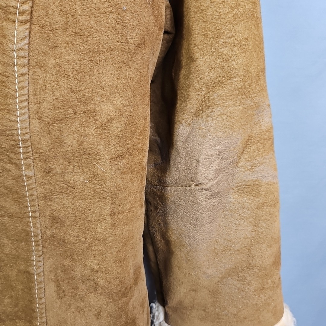 Vtg Curly Top Sheepskin Style Shearling 4 Pocket Lined Clasp Jacket Size 7/8