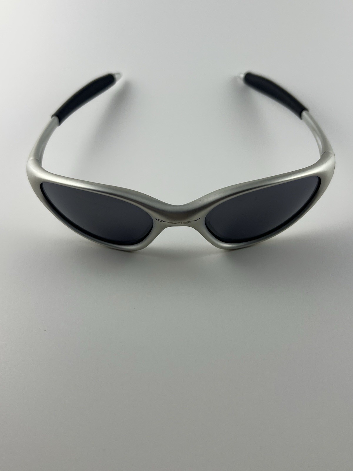 Oakley Minute 1.0 FMj 5.56 Frame Black Iridium Lens 04-086 Gunmetal Icons XX