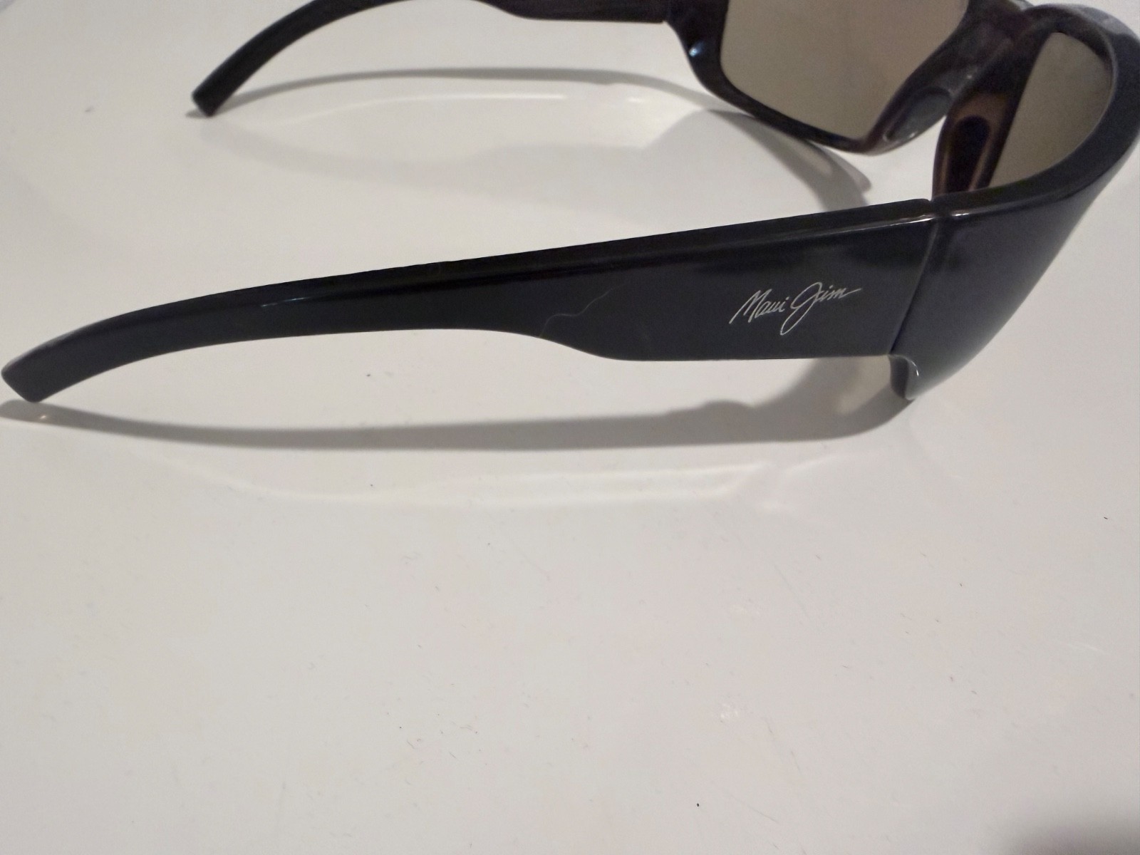 Rare retired Maui Jim Polarized Sunglasses Seawall MJ-235-02b made in Italy