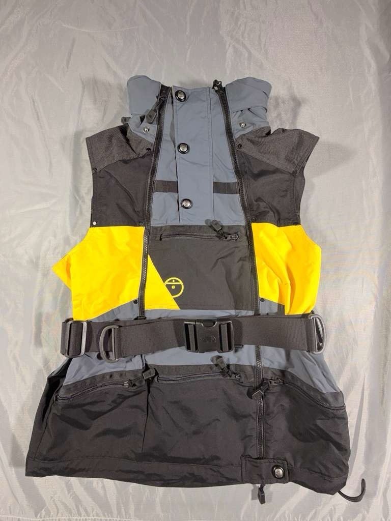 North Face Steep Tech Apogee Vest Yellow & Black Size M