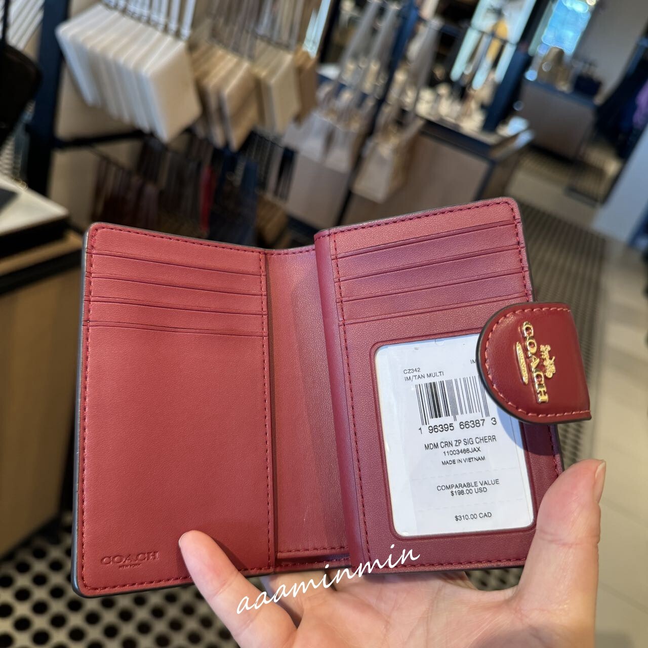 🍒NEW COACH Medium Corner Zip Wallet Signature🍒Cherry Print🍒Gold Tan CZ342