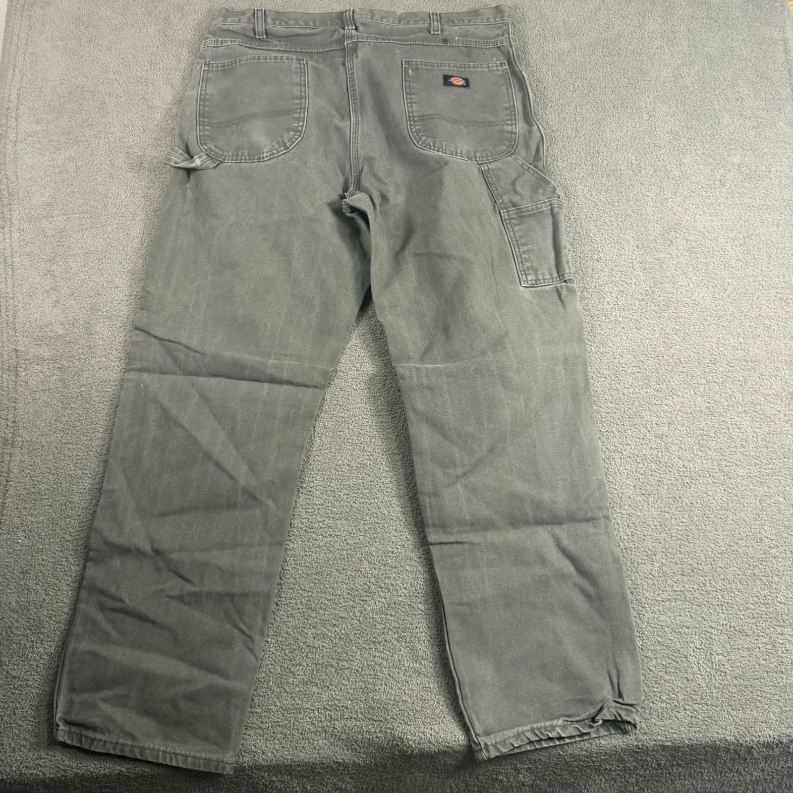 Dickies Mens Gray Relaxed Fit Carpenter Pants 38×32 Distressed Workwear 1939RMS