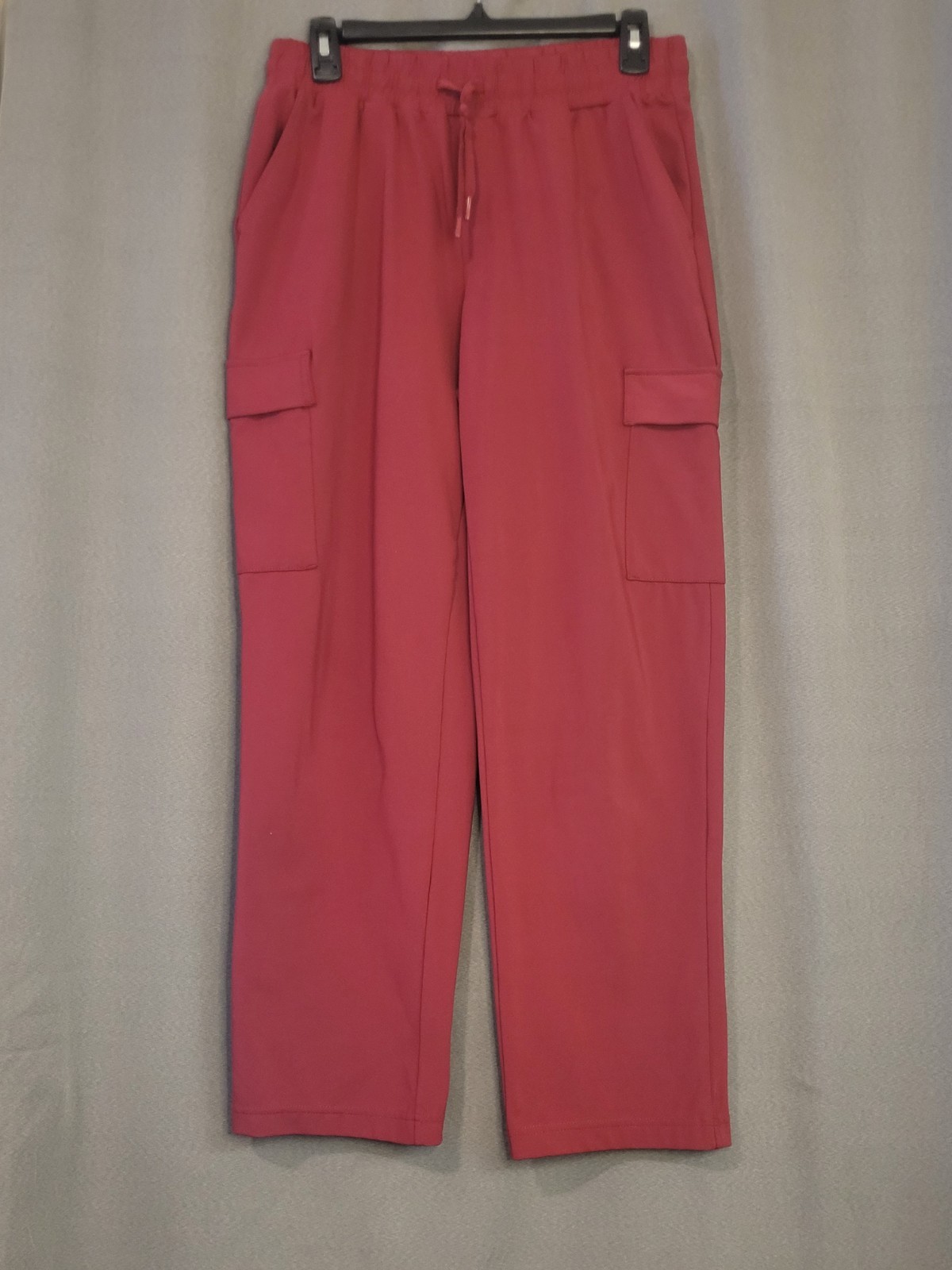 Mondetta Performance + Luxury Women’s Red Cargo Pants L Stretch Pockets Yoga