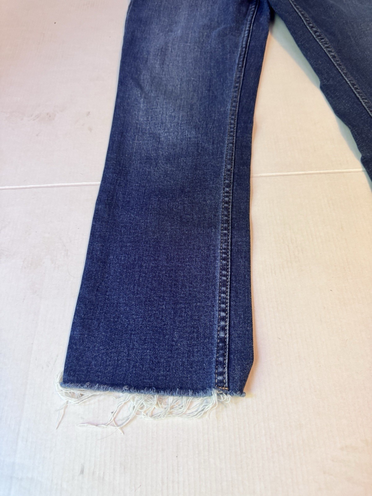 GAP Vintage Slim High Rise Jeans 26- 2P