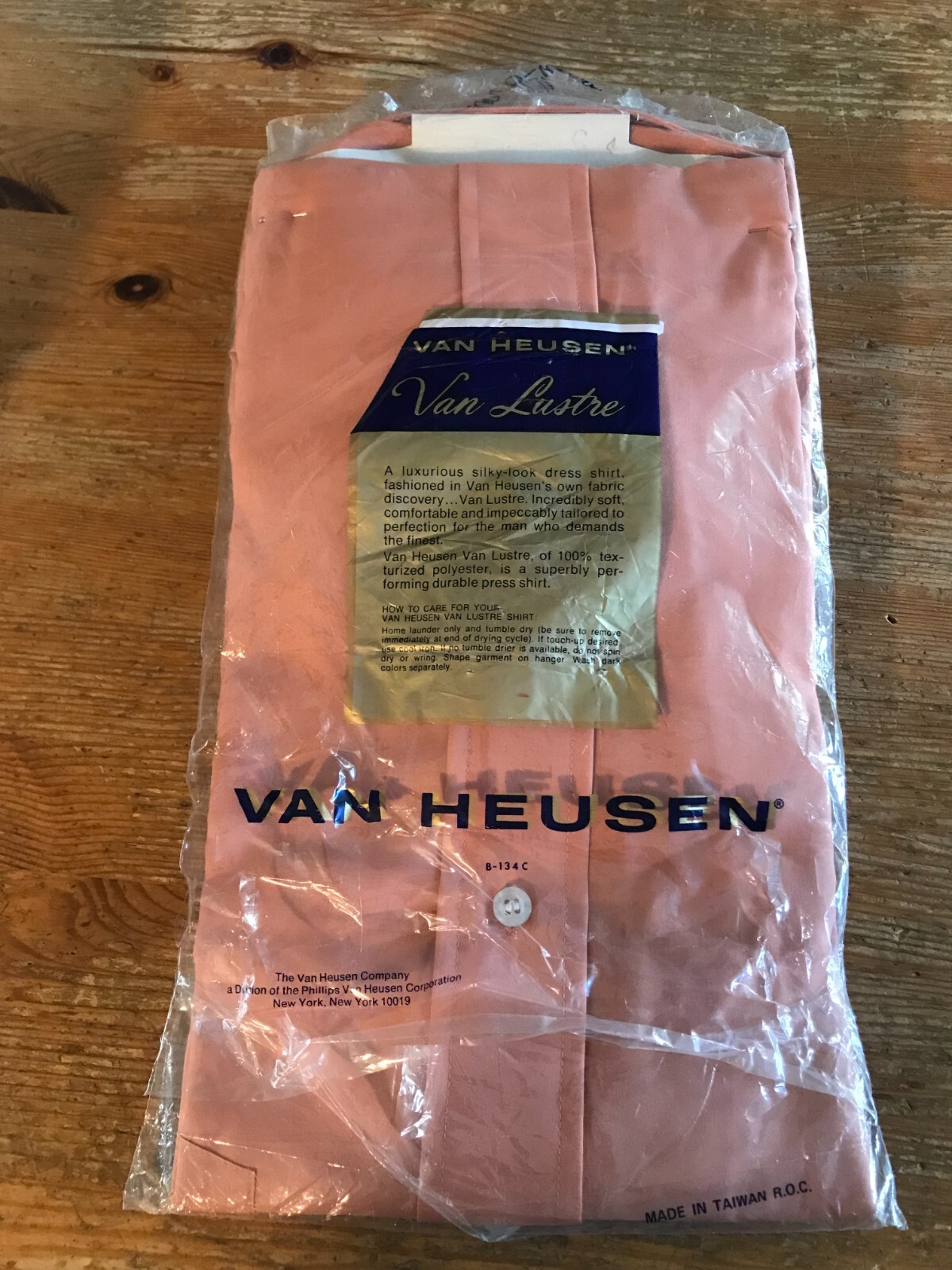 Vintage Deadstock VAN HEUSEN / VAN LUSTRE men’s button down shirt 15 1/2