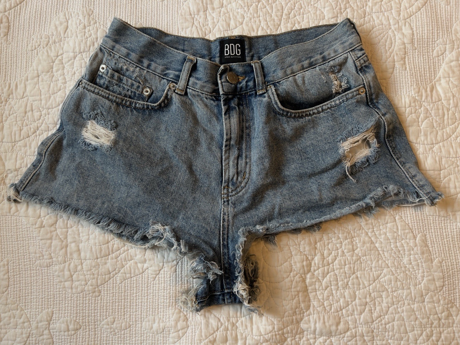BDG URBAN OUTFITTERS A-Line Short Light High Waisted Rise Ripped Denim Jean 29