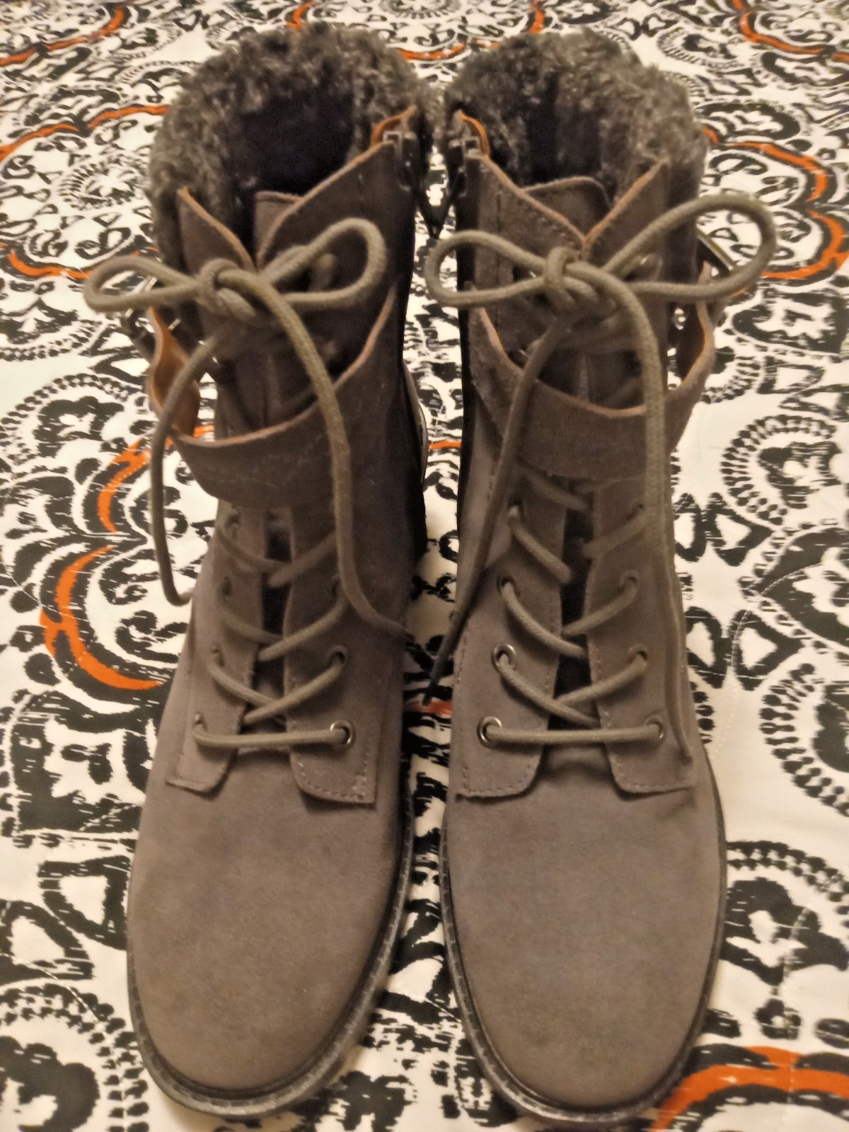 zodiac womens zip up and lace up genuine suede boots grey size 9.5M Never Worn