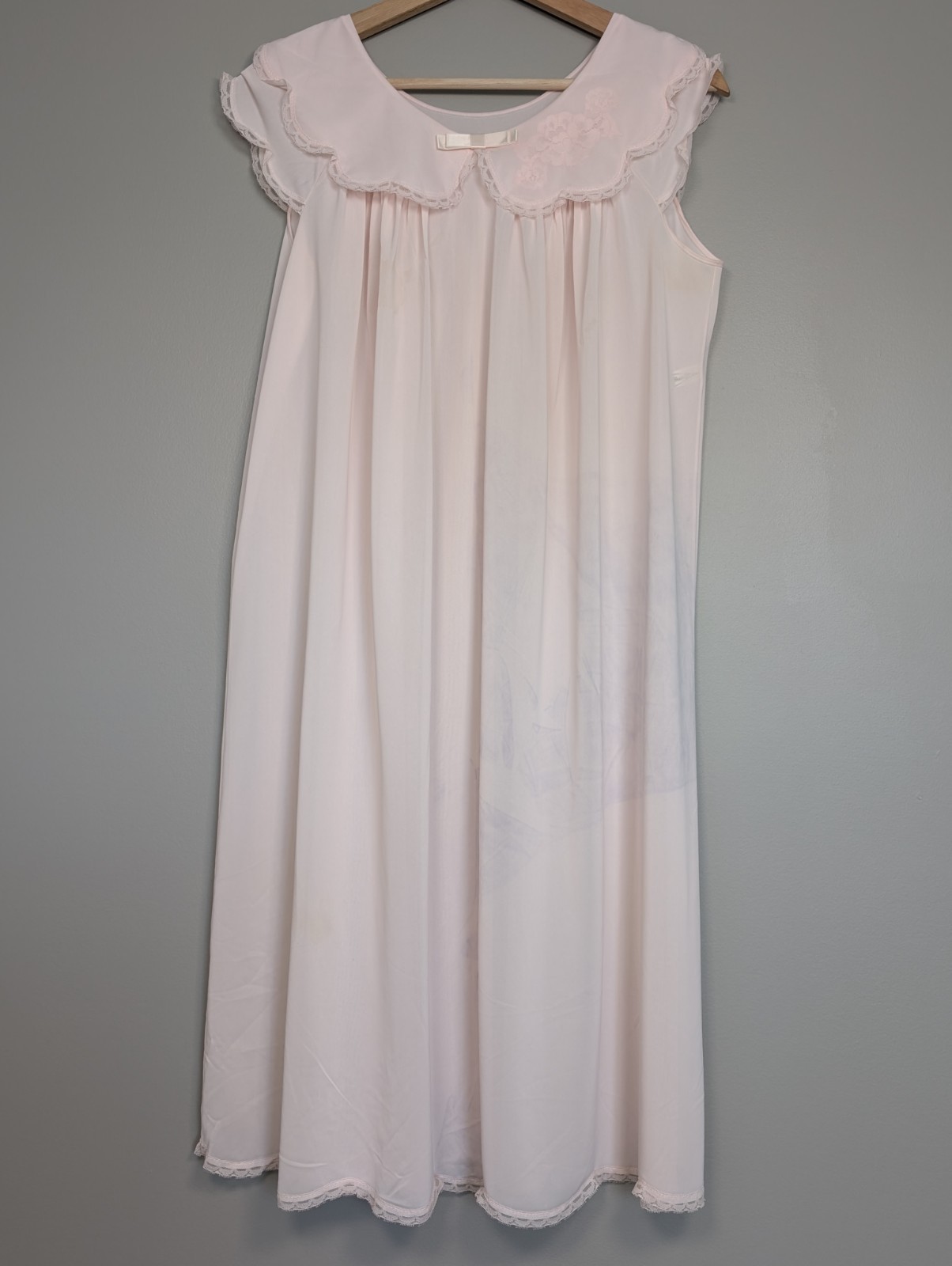 Vintage Shadowline Nightgown Small Pink Lace Trim Flutter Sleeve AS IS Stained S