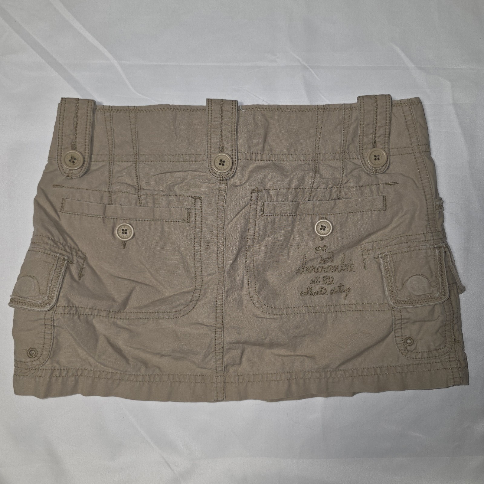 y2k Abercrombie mini low waist cargo skirt Khaki Size 12 See Measurements