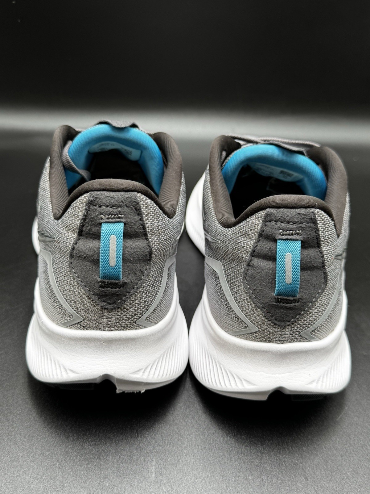 Size 12.5 – Saucony Ride 15 Alloy Topaz Running Shoes