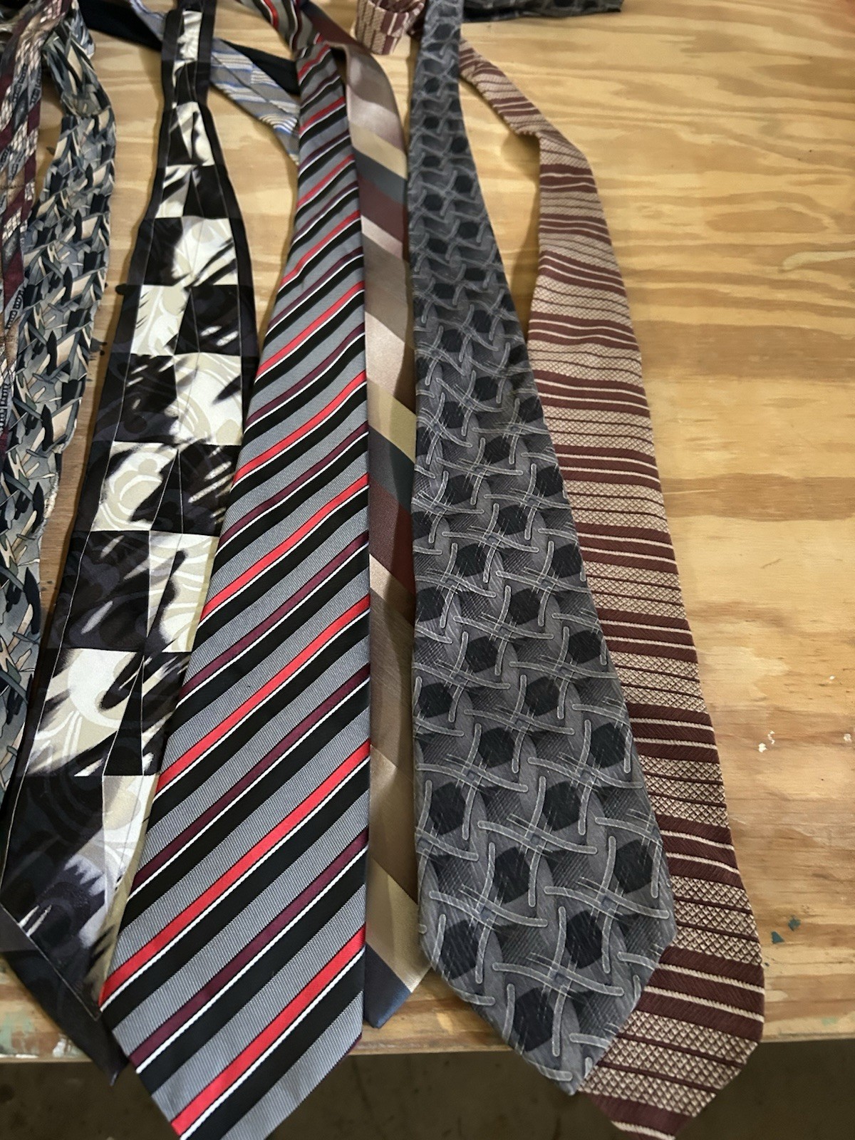 Men’s Assorted Pointed Neckties Tie Lot, Multicolor, Mixed Patterns there is 27