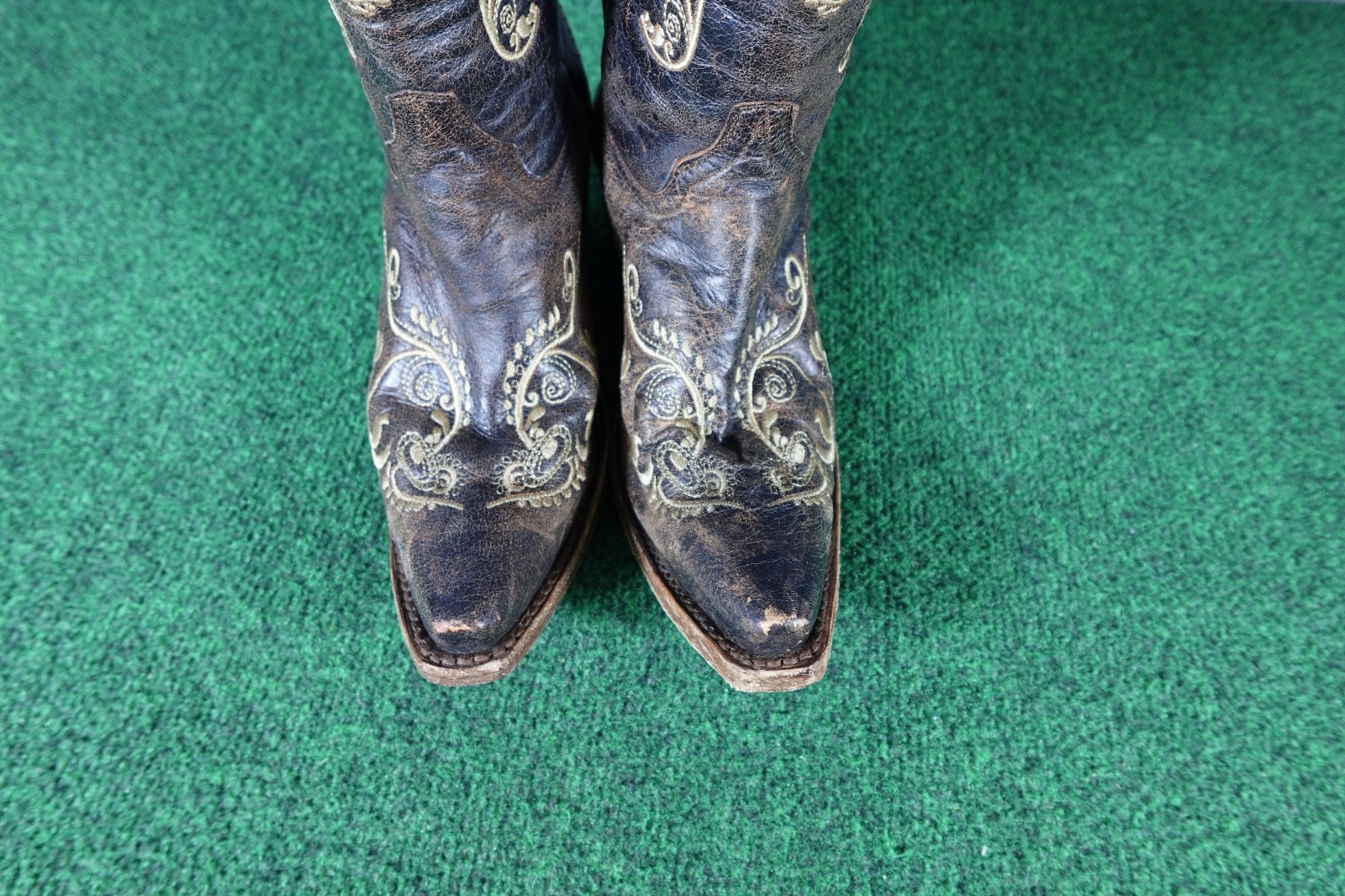 Circle G L5001 Brown Cowhide Embroidered Design Cowgirl Boots Women Size 9.5 M