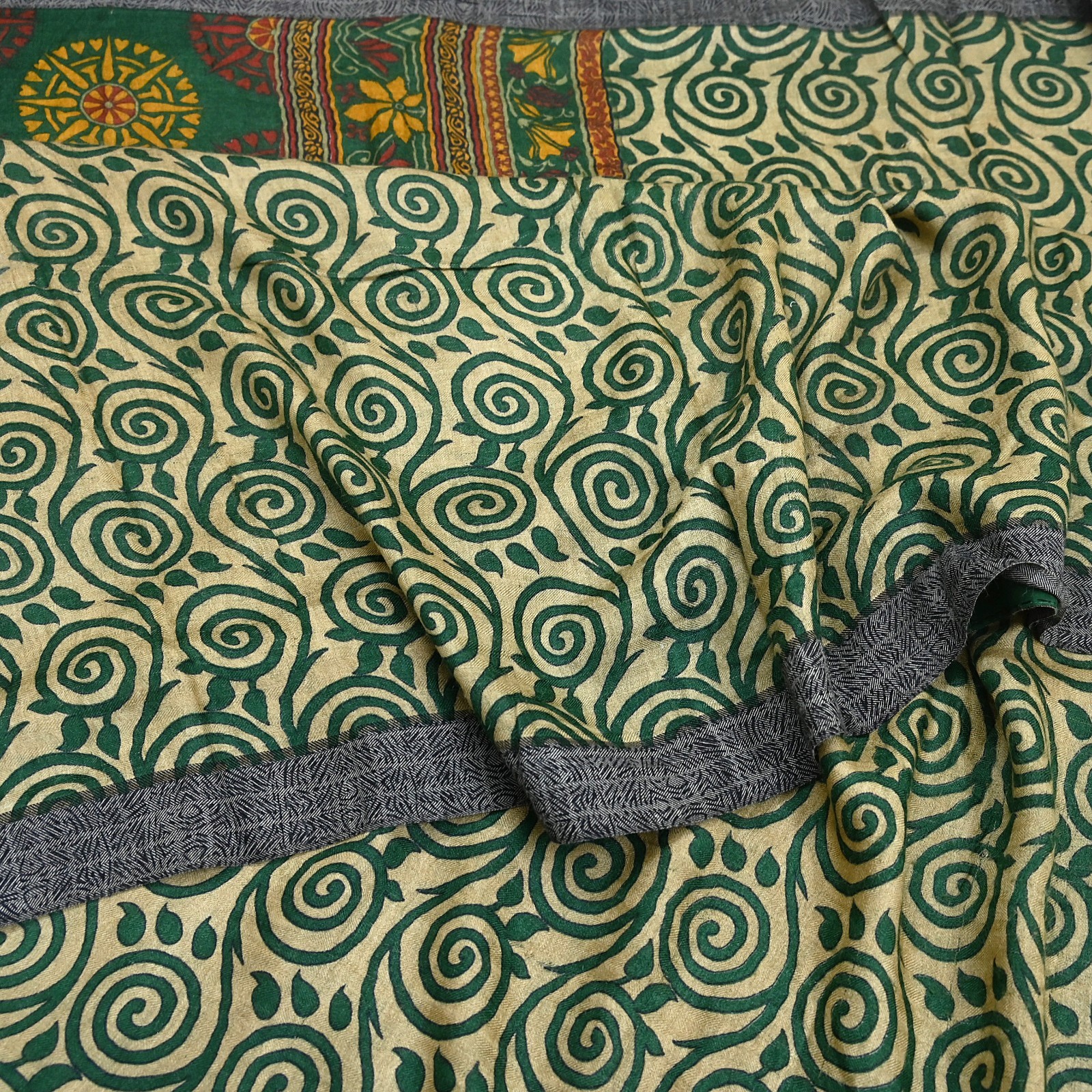 Vintage Beige Green Wool Saree Indian Pure Wool Floral Woven Fabric 6 Yard Soft