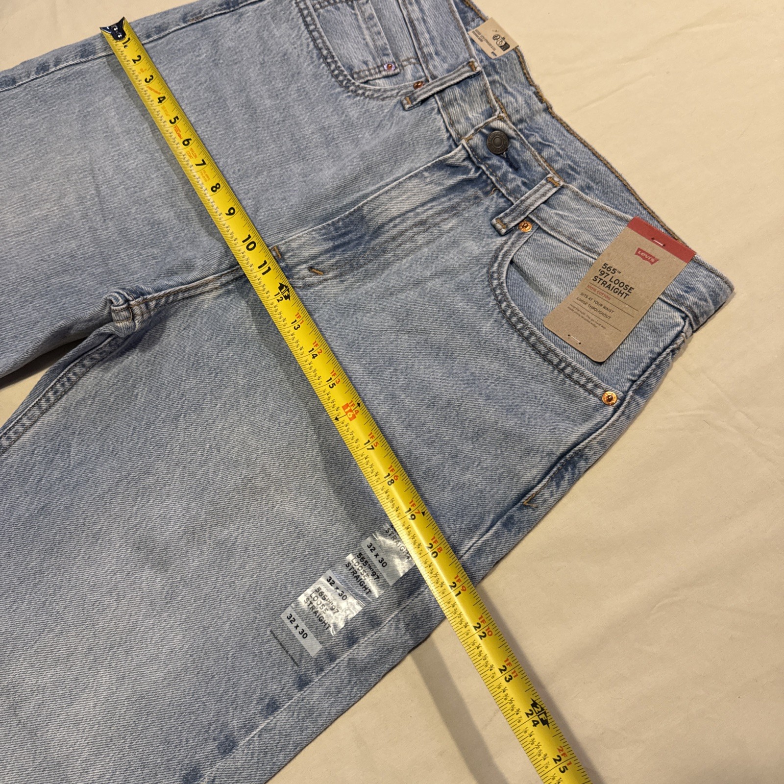 Levi’s 565 Jeans Mens 32×30 Light Blue Wash Loose Straight 97 Denim Fit