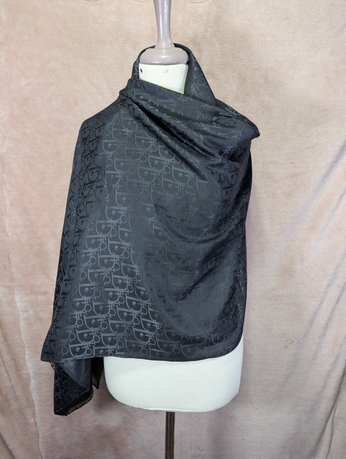 Auth Dior Scarf Shawl Stole Wrap 65% Cashmere 35% Silk Black Used