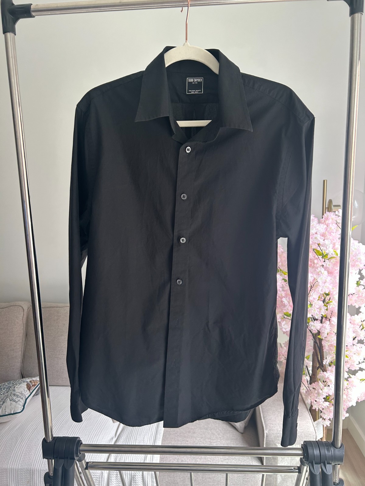 Todd Snyder medium poplin slim fit longsleeve shirt black